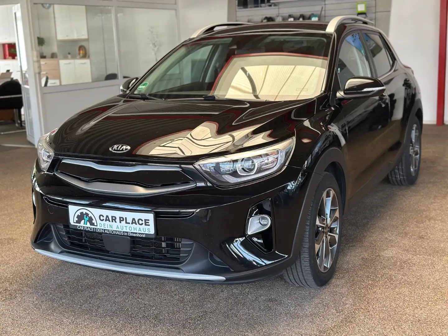 Kia Stonic Spirit/ 1.Hand/ SputhaltAss/CarPlay Noir - 1