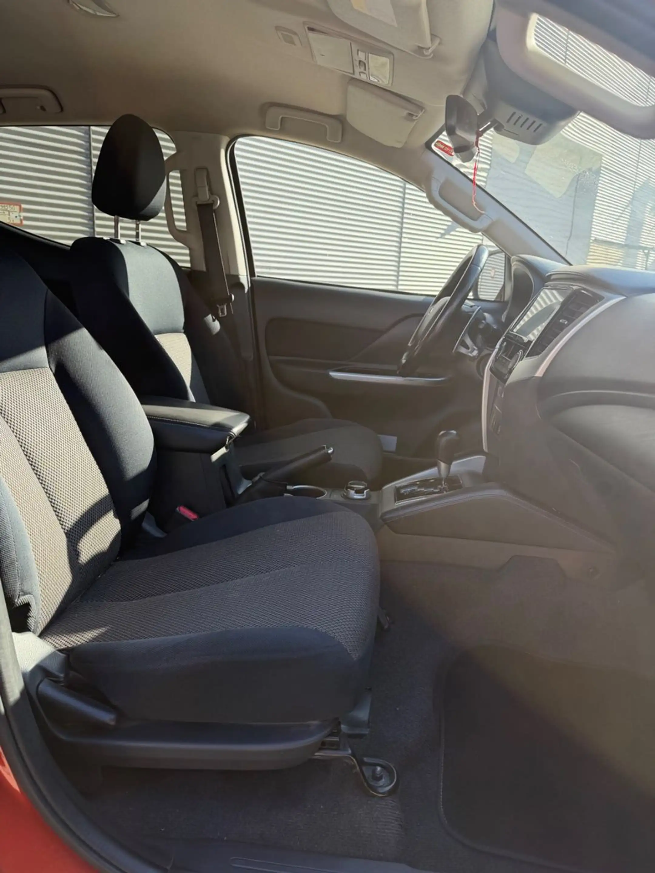 Mitsubishi L200 Intro Edition Doppelkabine 4WD Spirit AT — photo 7