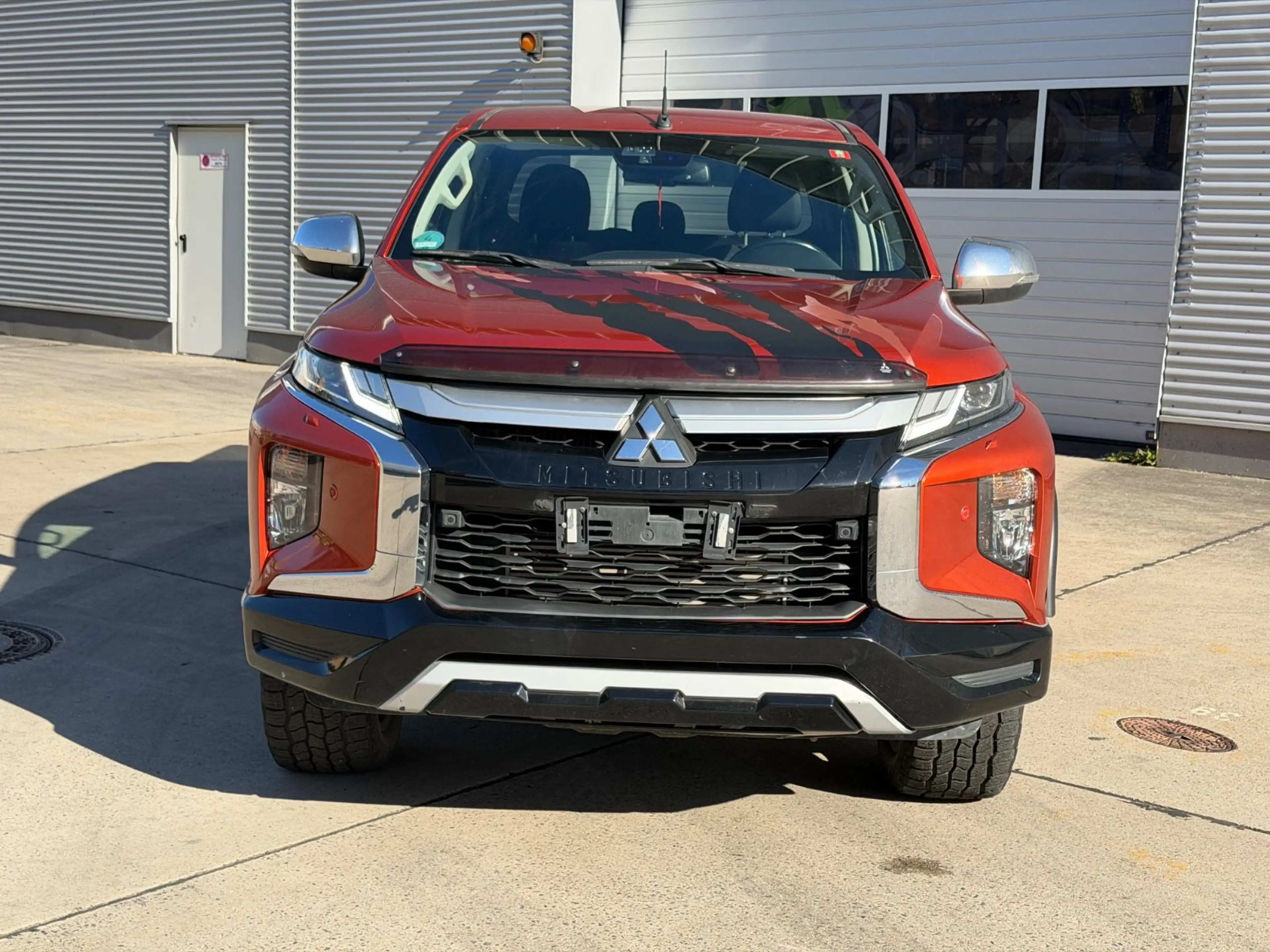 Mitsubishi L200 Intro Edition Doppelkabine 4WD Spirit AT — photo 2