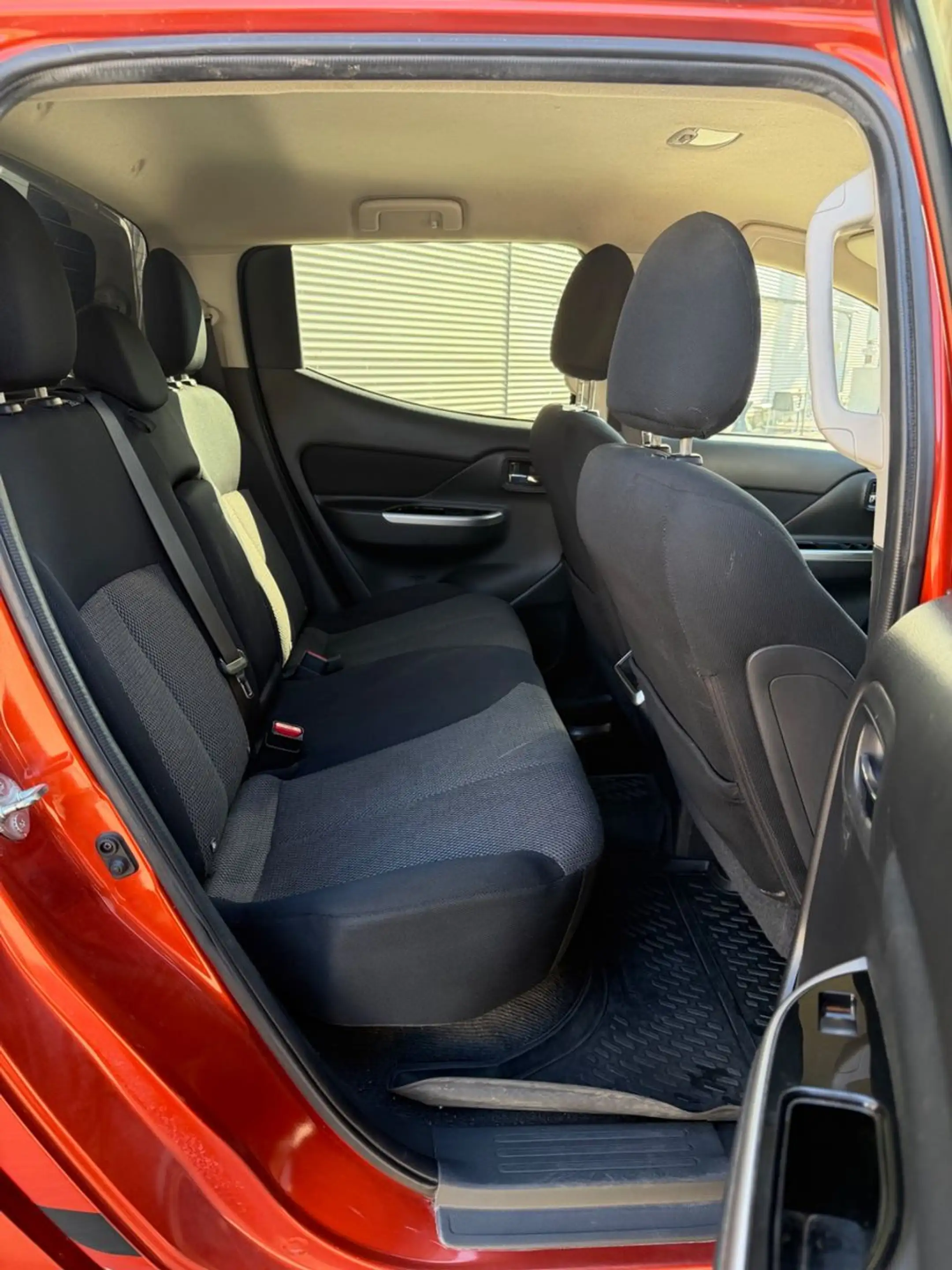 Mitsubishi L200 Intro Edition Doppelkabine 4WD Spirit AT — photo 6