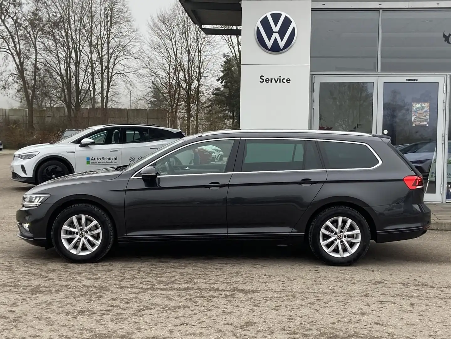 Volkswagen Passat Variant 2.0 TDI DSG Business ACC+LED+AHK+ Grau - 2