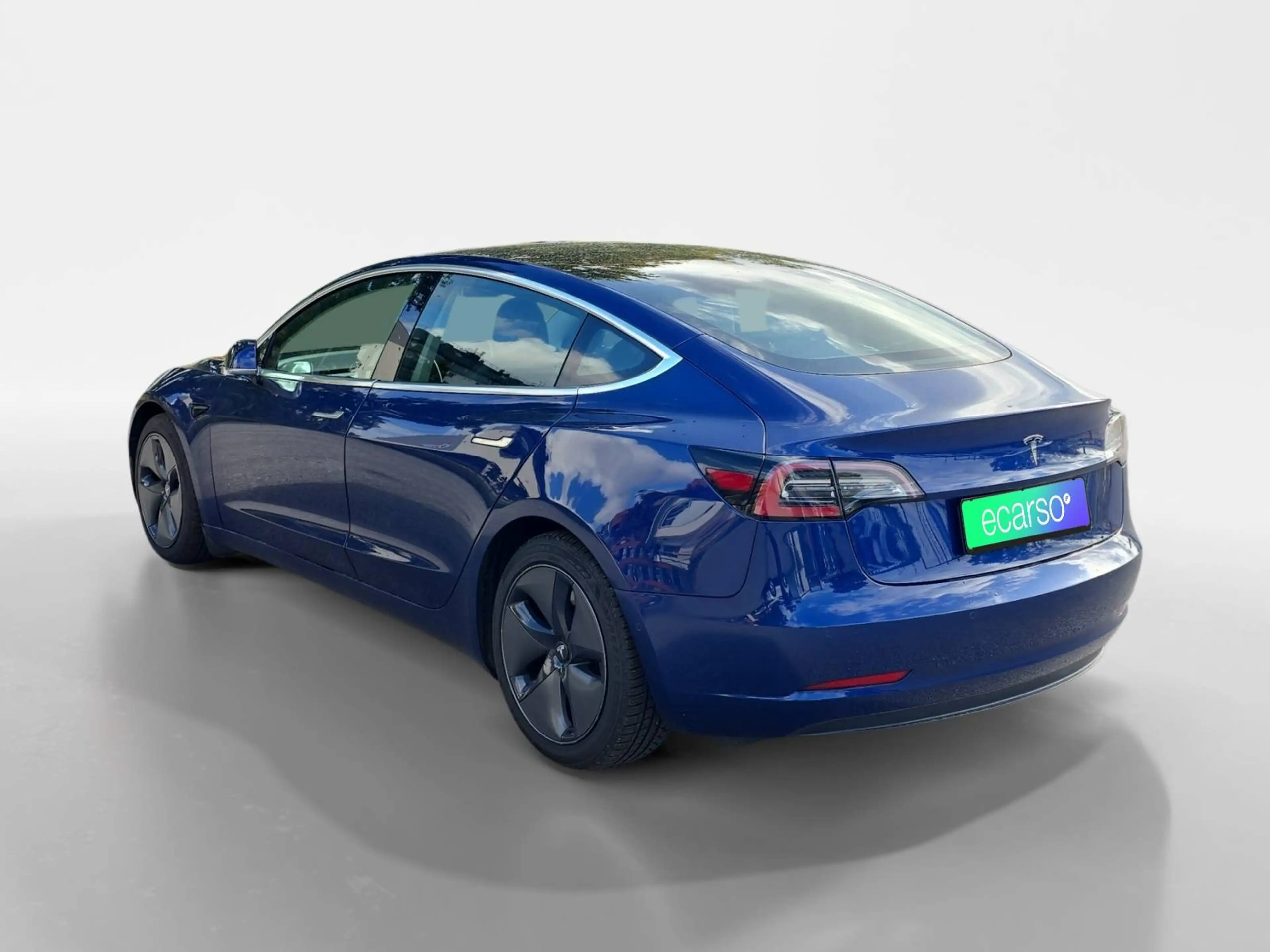 Tesla Model 3 Standard Range Plus RWD — photo 3