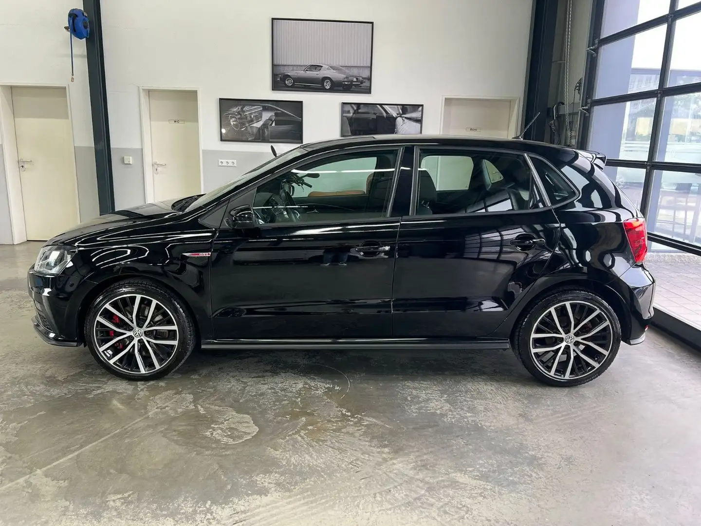 Volkswagen Polo V 1.8 TSI GTI+Klimaaut.+RCD+Bluetooth+17" Schwarz - 2