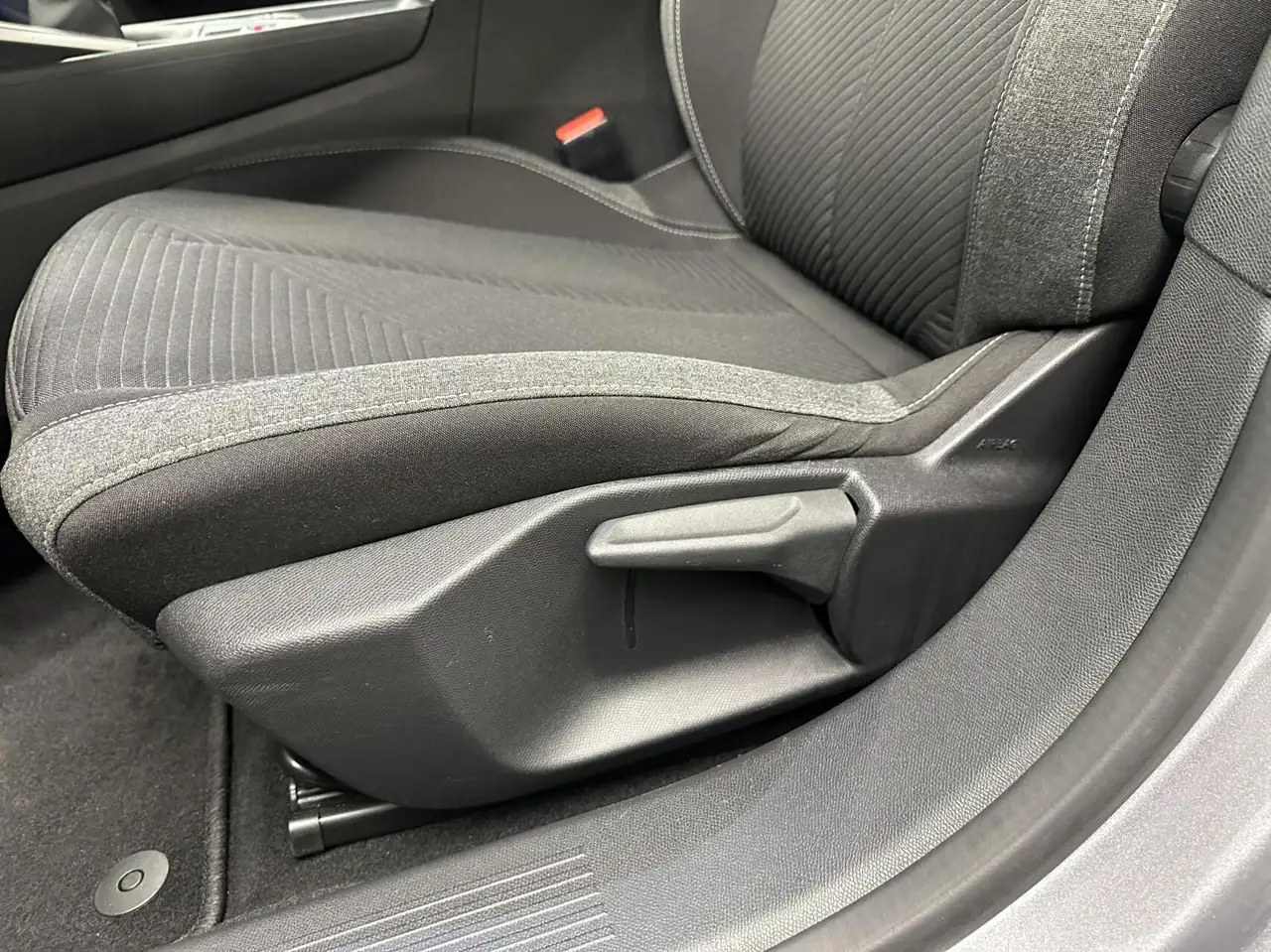Peugeot 308 1.2 PureTech Active Pack Business CARPLAY NAVI CRU, миниатюра 15