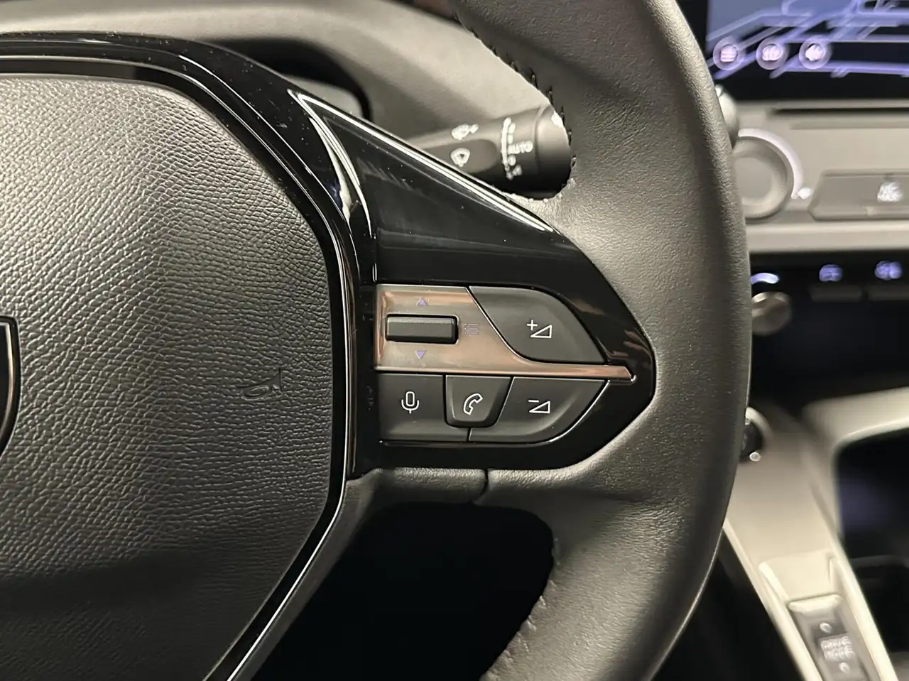 Peugeot 308 1.2 PureTech Active Pack Business CARPLAY NAVI CRU, миниатюра 20