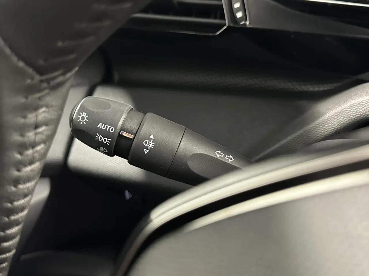 Peugeot 308 1.2 PureTech Active Pack Business CARPLAY NAVI CRU, миниатюра 21