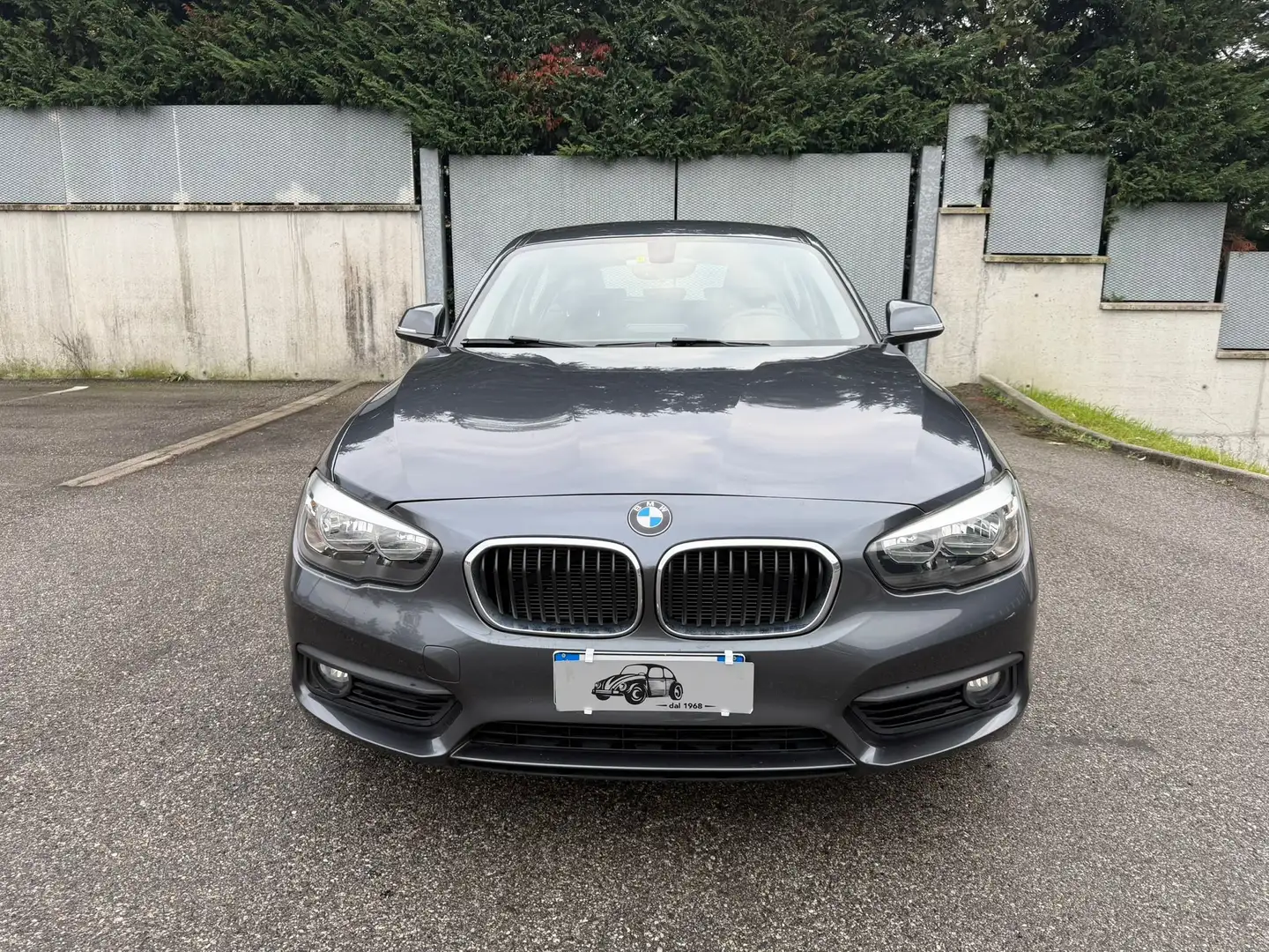 BMW 116 Serie 1 F/20-21 2015 116d Business 5p Grigio - 2