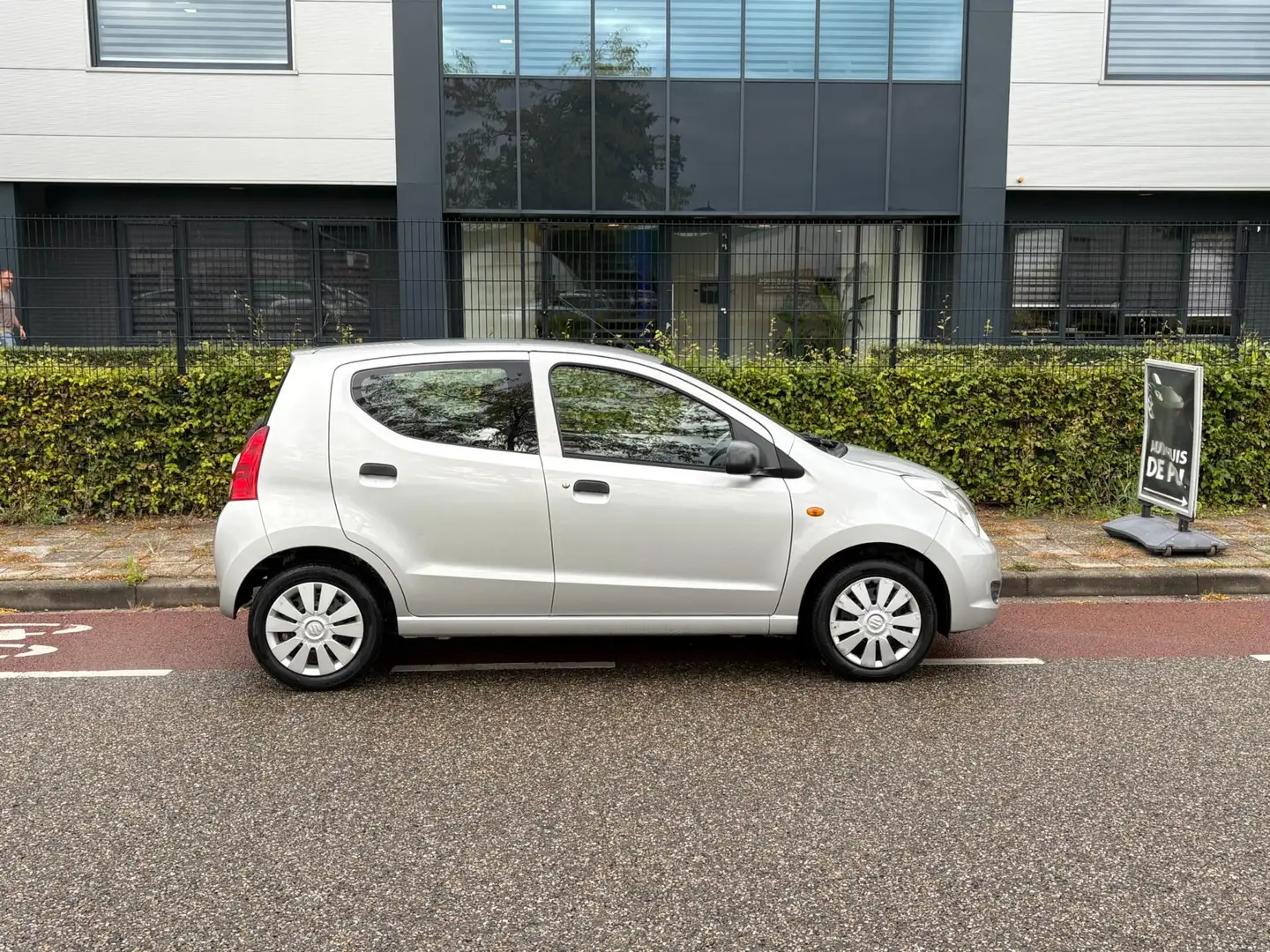 Suzuki Alto 1.0 Comfort EASSS Airco elektrische ramen voor APK Grijs - 2