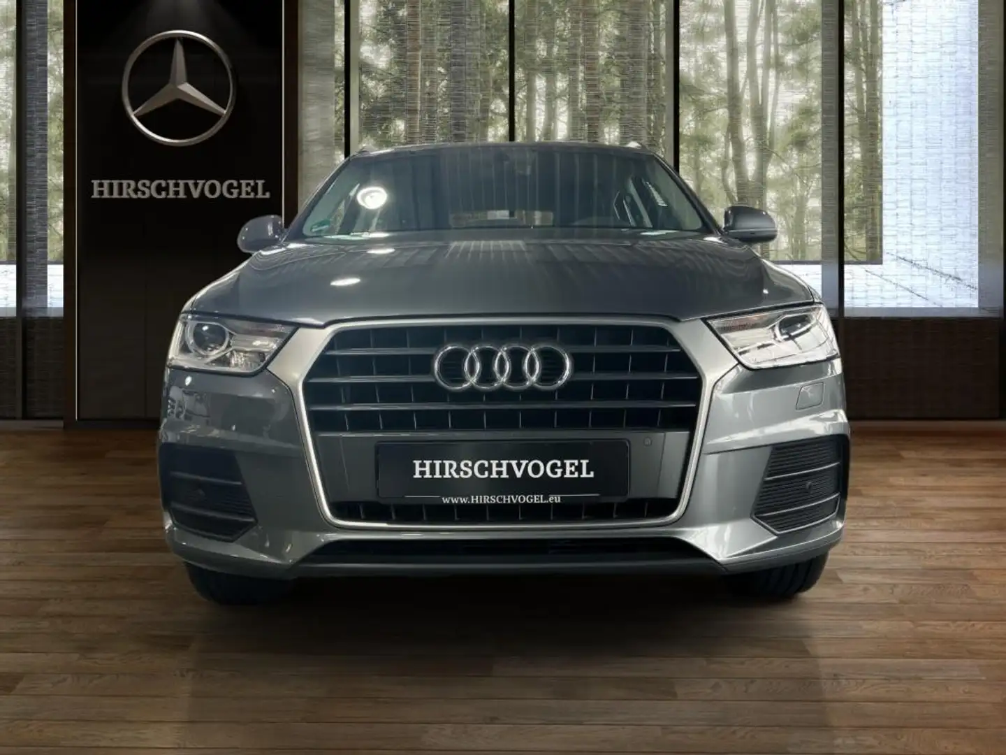 Audi Q3 1.4 TFSI basis Navi+Xenon+Kamera+Advanced Key Grau - 2