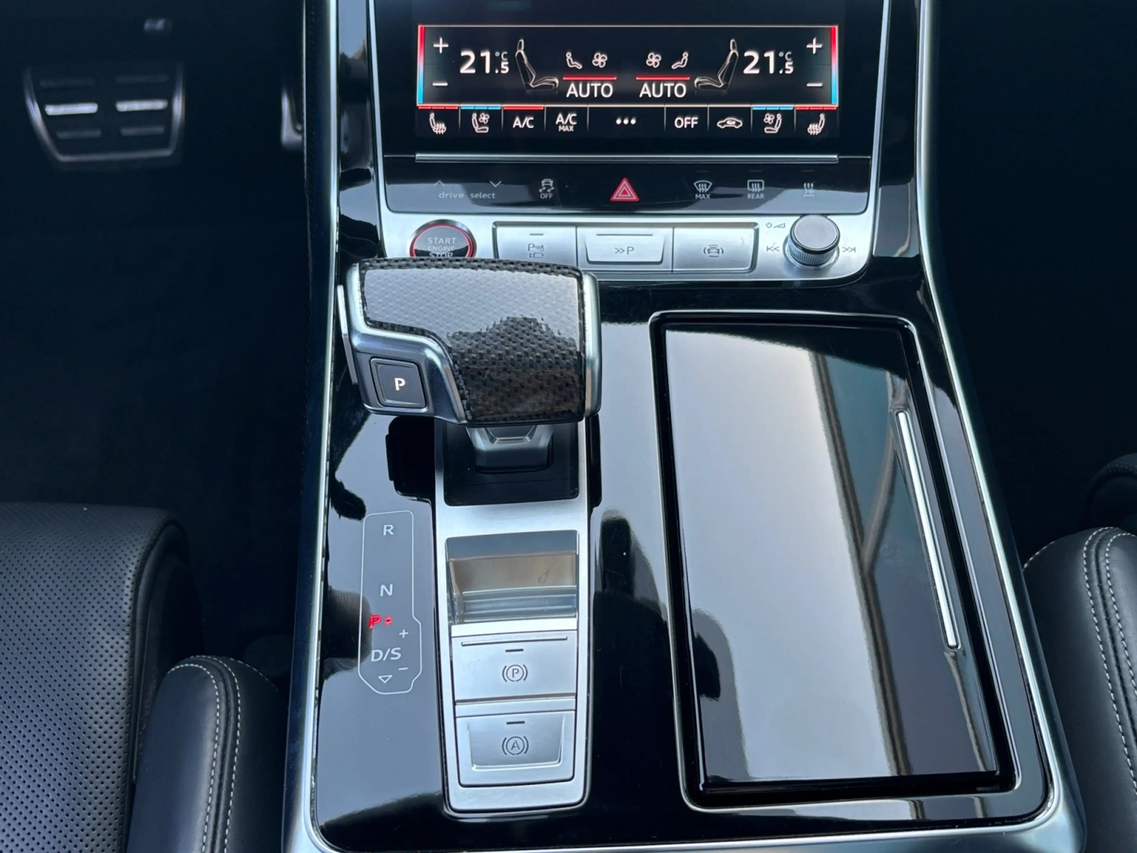 Audi SQ7 4.0 TFSI quattro AHK Pano HUD B&O 360° Matrix-LED — photo 15