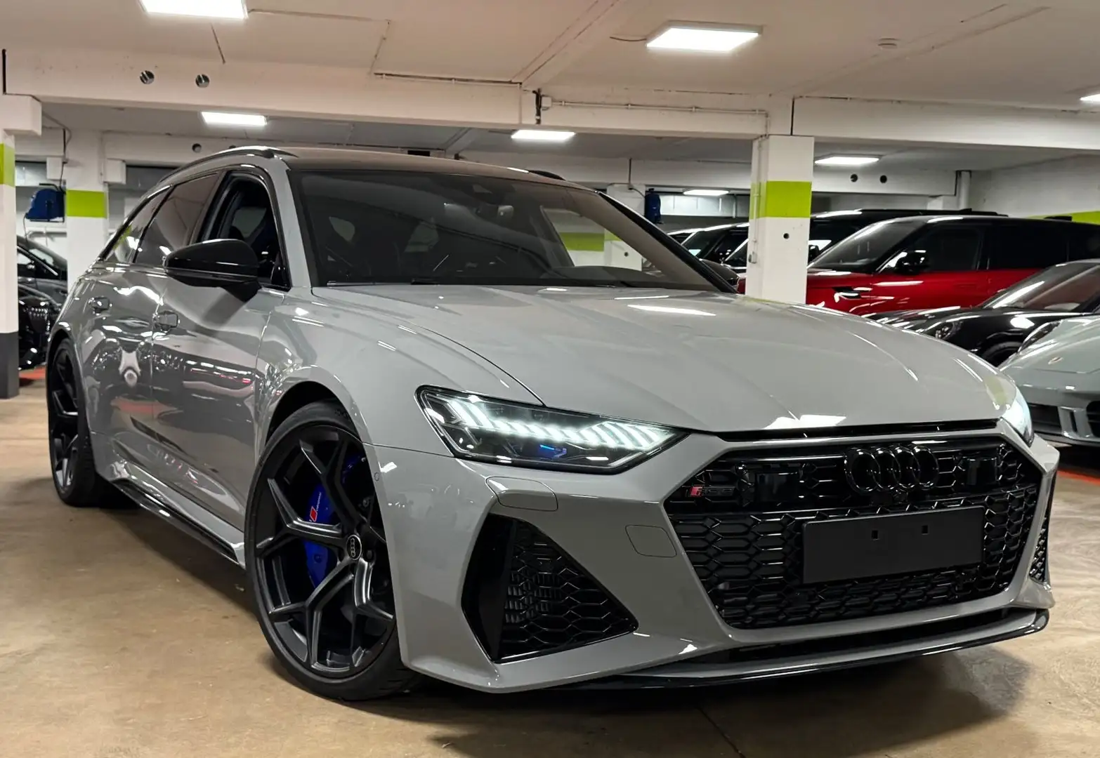 Audi RS6 PERFORMANCE SCHALENSITZE CERAMIC B&O 25 FULL Grijs - 1