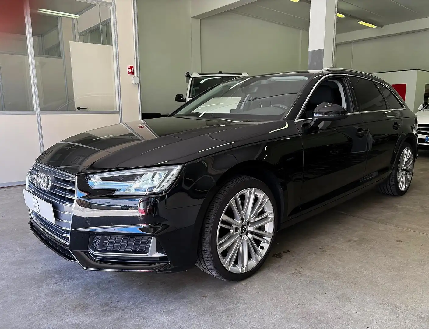 Audi A4 Avant 2.0 tdi quattro 190cv Negru - 1