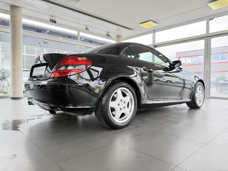 Mercedes-Benz SLK 200 K Roadster Edition 10 XENON PDC NAVI SHZ Klima — photo 5
