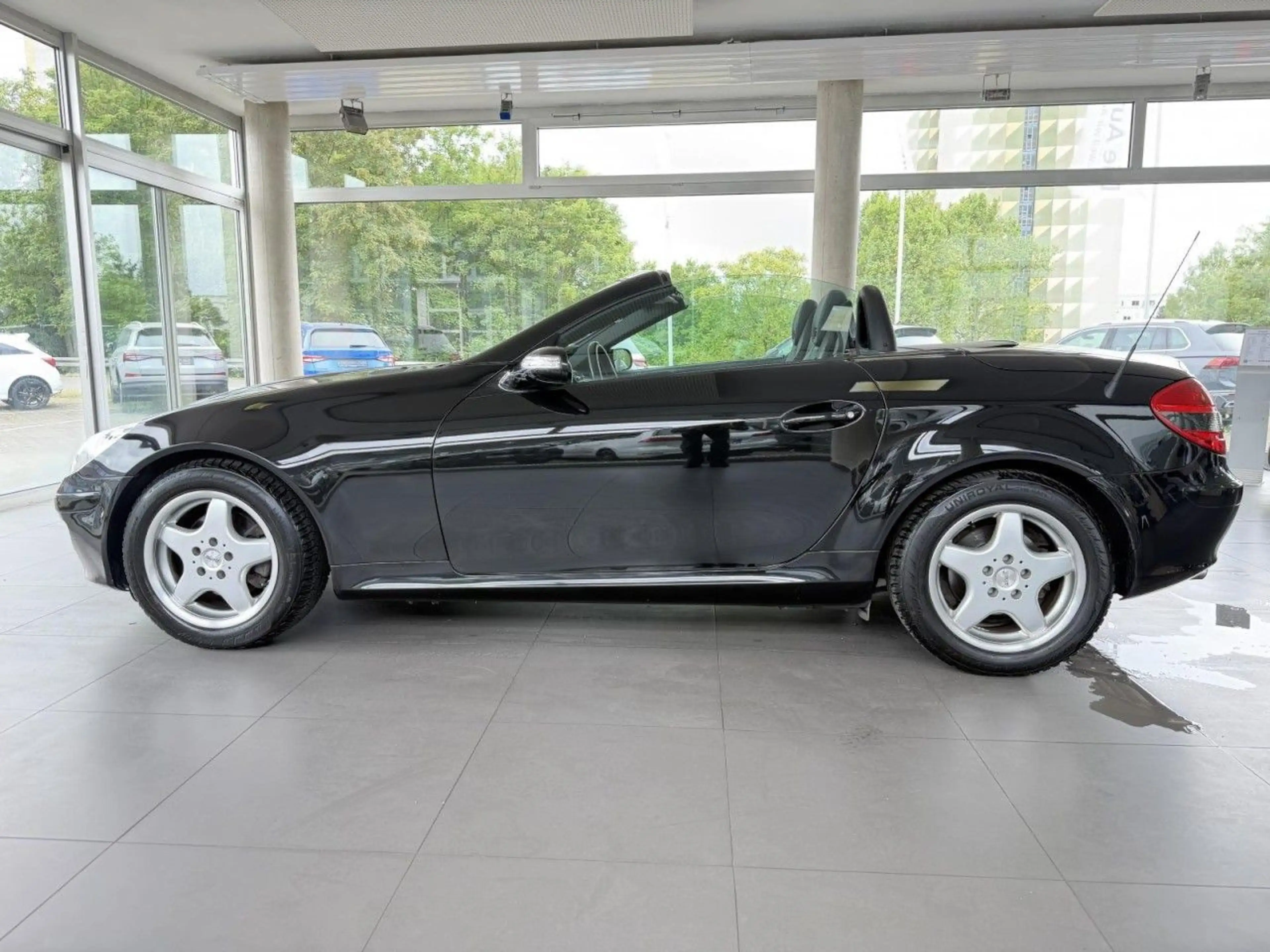 Mercedes-Benz SLK 200 K Roadster Edition 10 XENON PDC NAVI SHZ Klima — photo 11