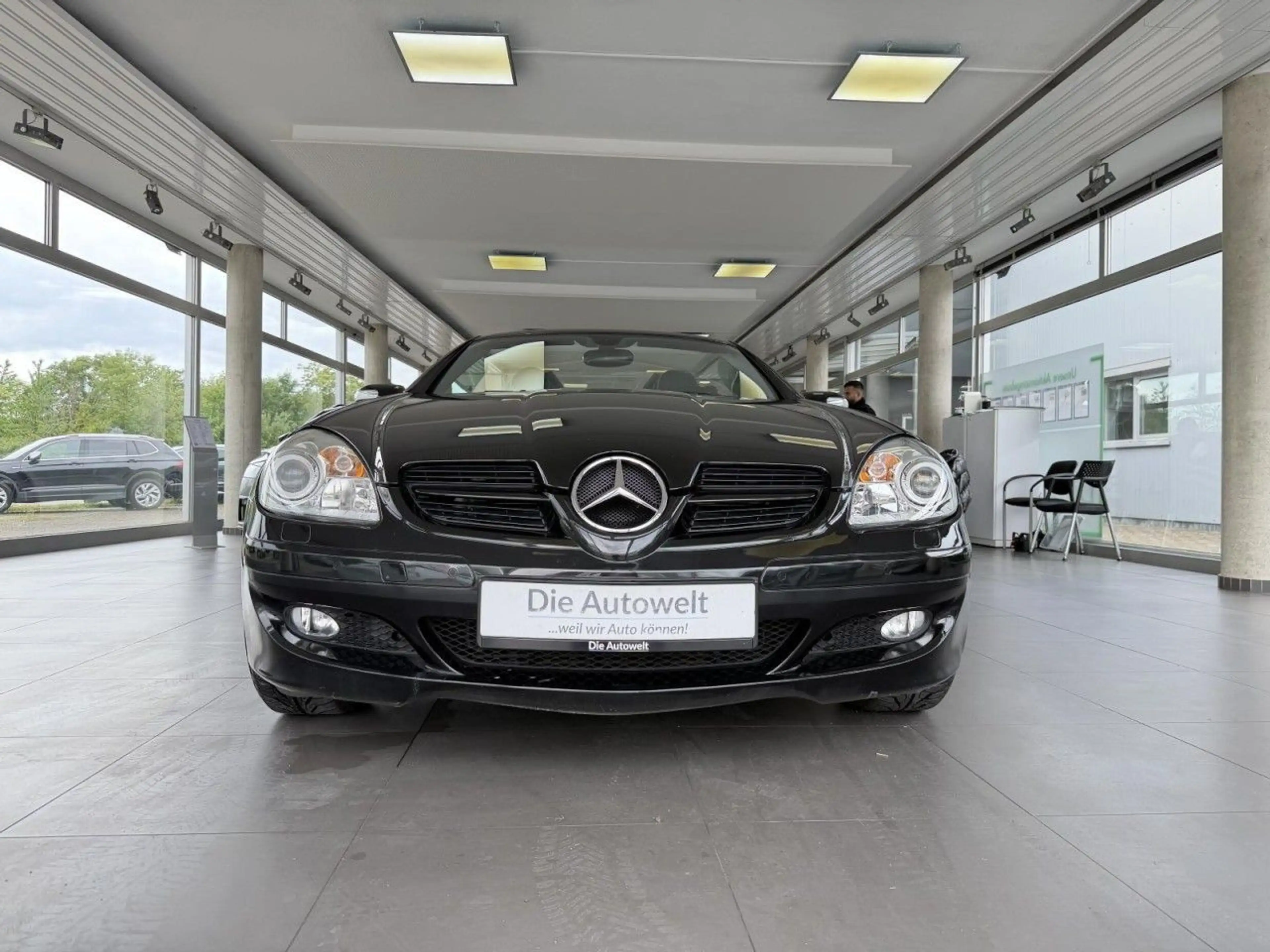 Mercedes-Benz SLK 200 K Roadster Edition 10 XENON PDC NAVI SHZ Klima — photo 7