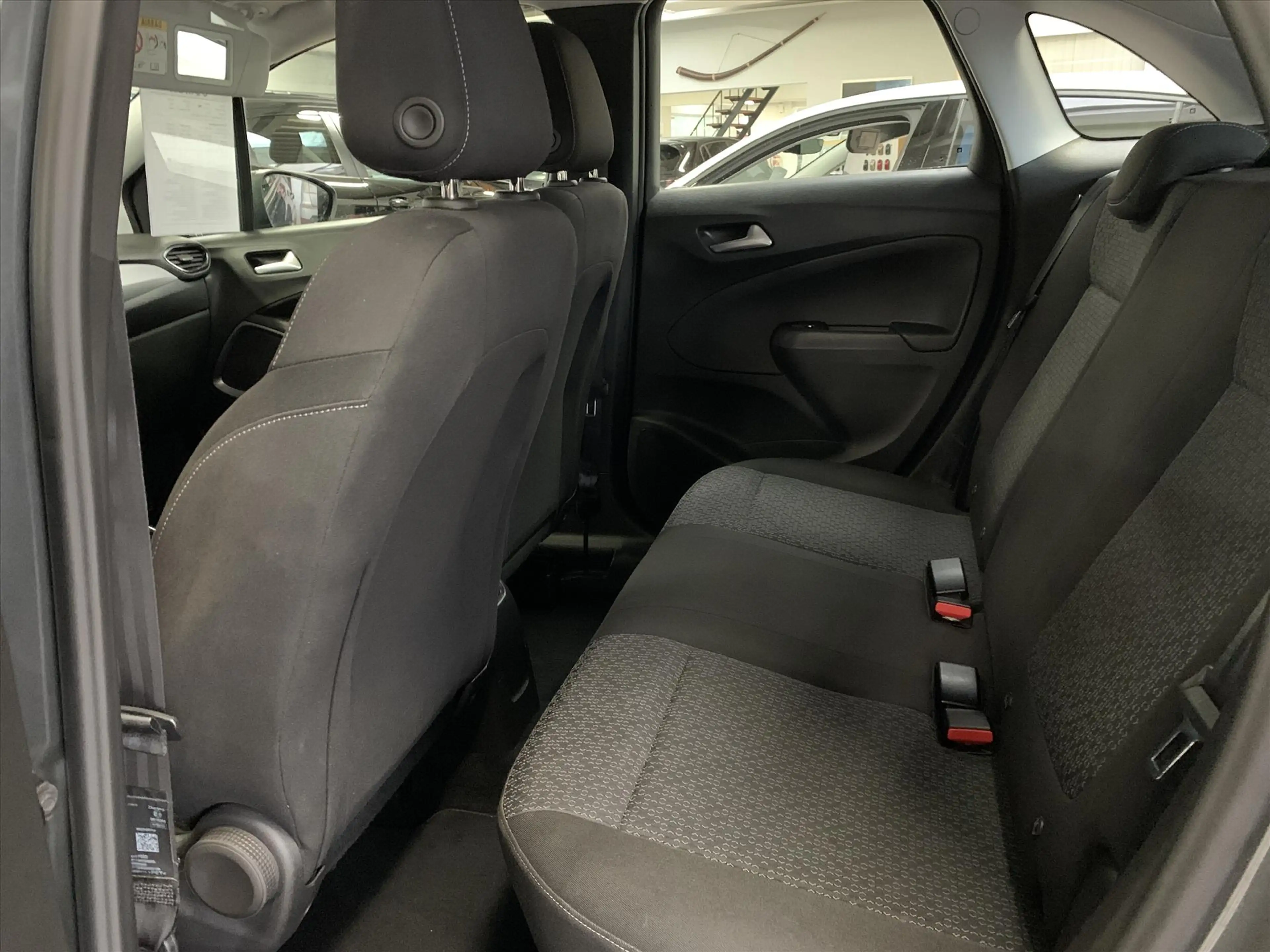 Opel Crossland X 1.2 Turbo 110pk Start/Stop Online Edition — photo 5
