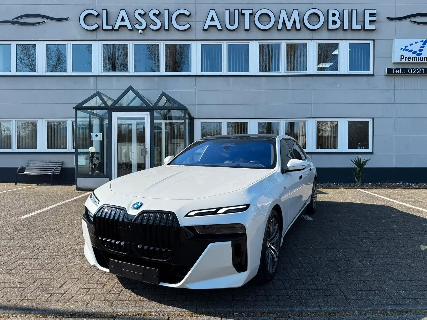 BMW i7 xDrive 60 M Sport Pro/Fond Entert/NP 180.000€ Blanc - 2