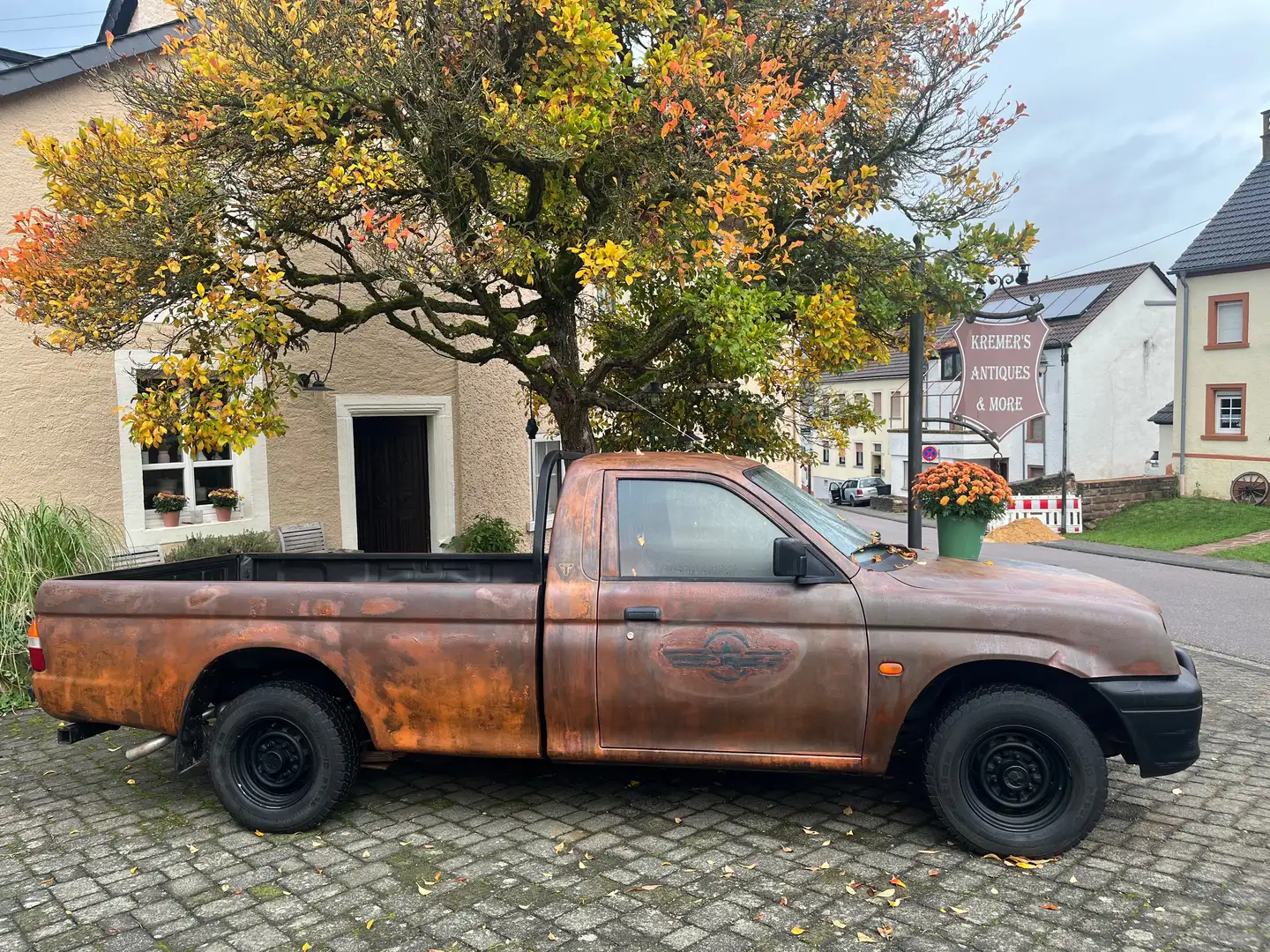 Mitsubishi L200 L200 GL Pick Up smeđa - 2