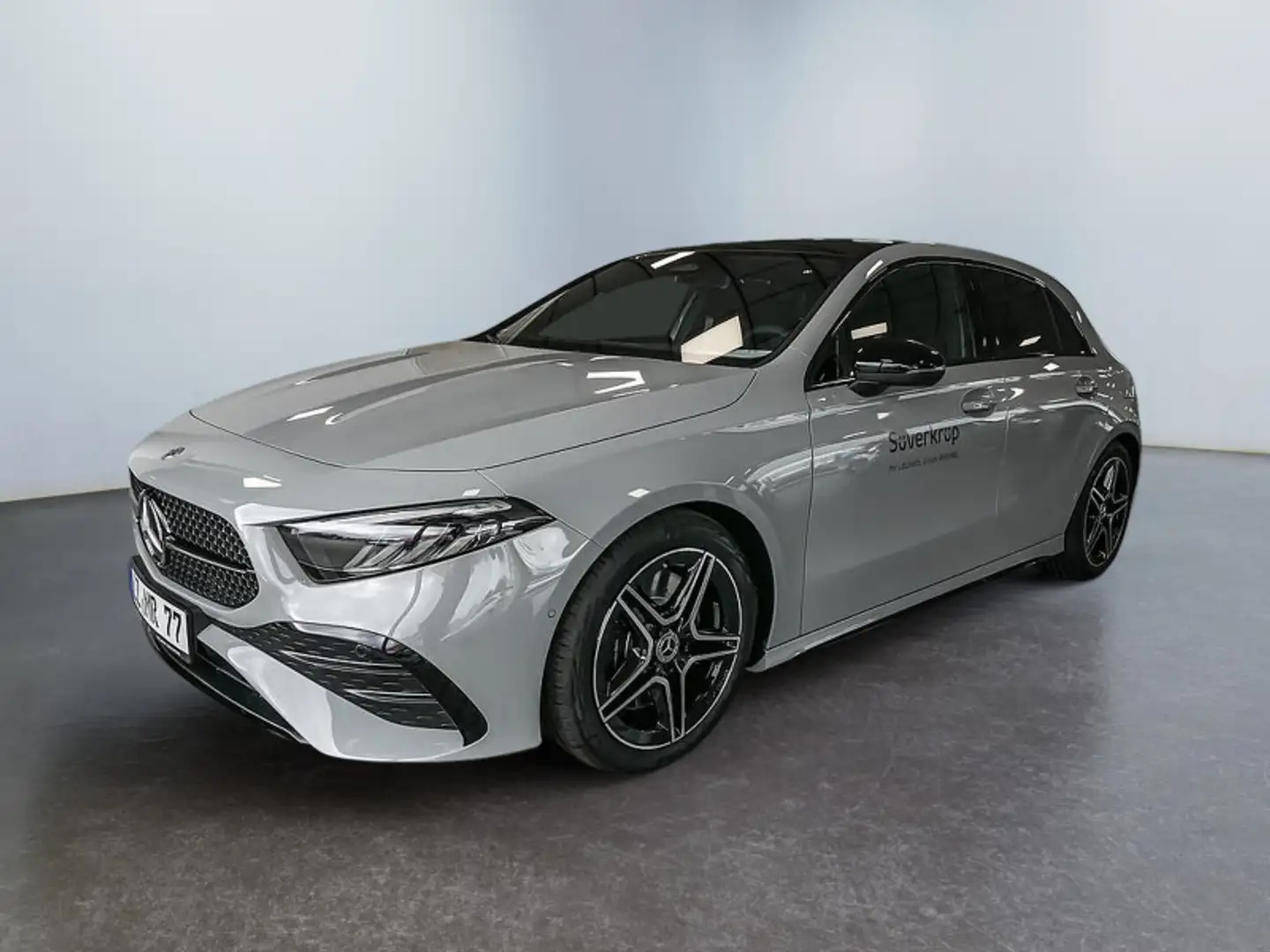 Mercedes-Benz A 250 4M AMG NIGHT SPUR PANO AHK KAMERA PDC SHZ Gris - 1