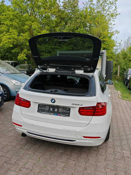 BMW 318 d  Aut. Sport Touring Navi Xenon Top 2 Hand — photo 14