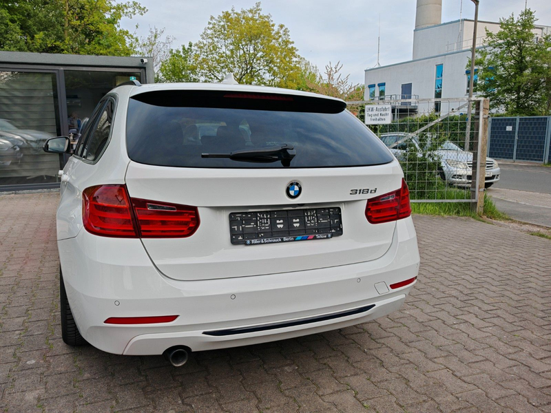 BMW 318 d  Aut. Sport Touring Navi Xenon Top 2 Hand — photo 13