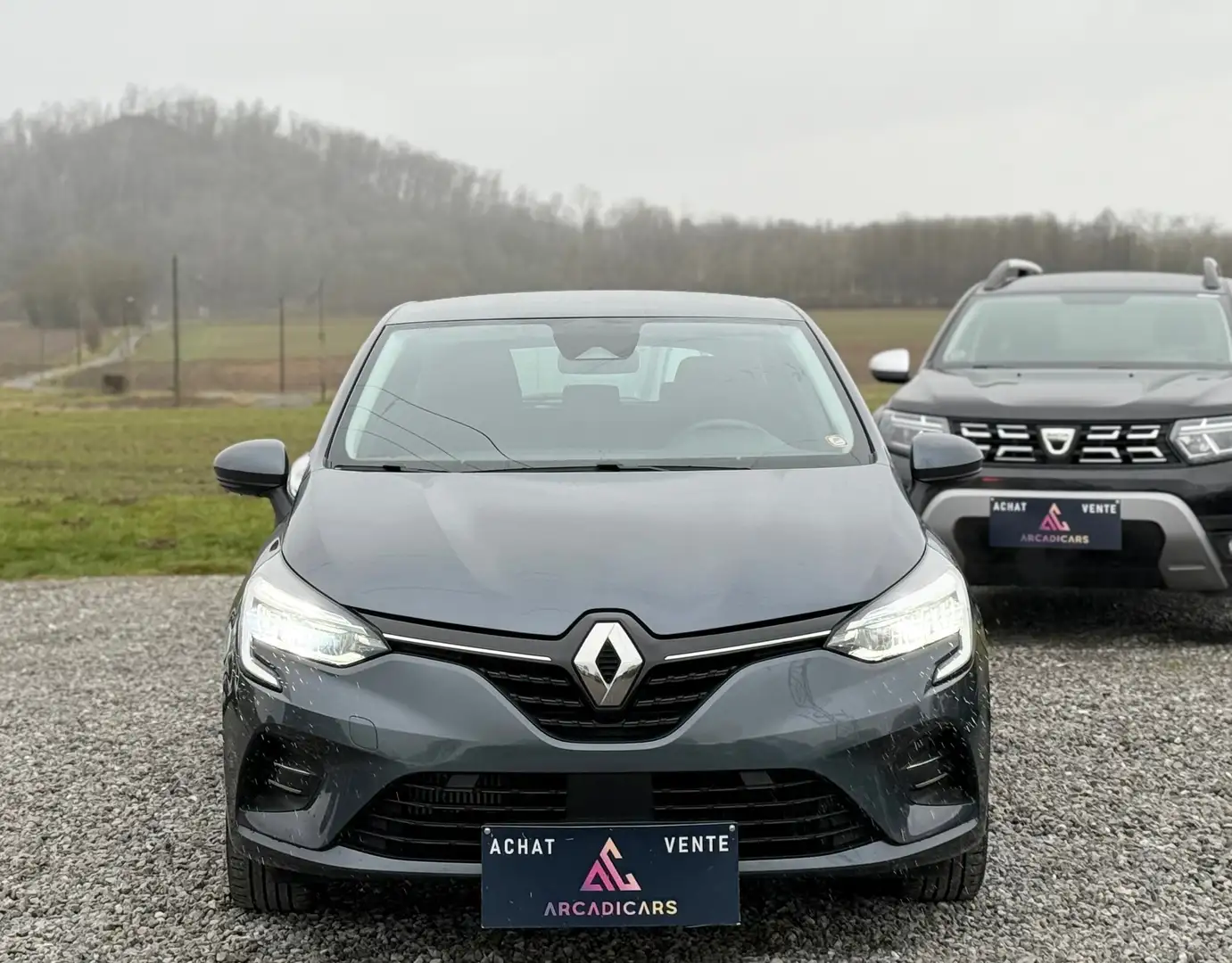 Renault Clio 1.0 Tce ZEN - Capteur - Car play - Phare Led Gris - 2