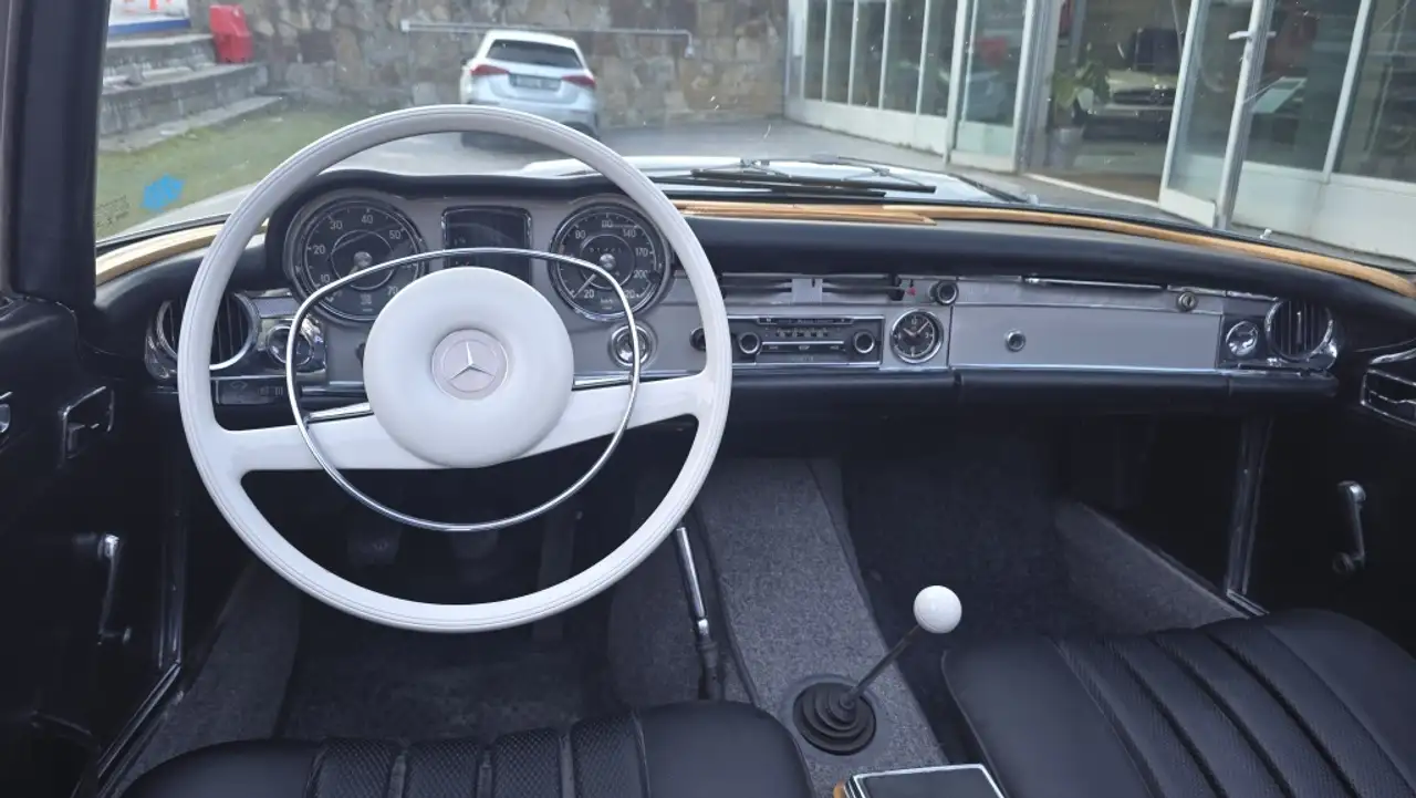 Mercedes-Benz SL 280 (113), foto 6