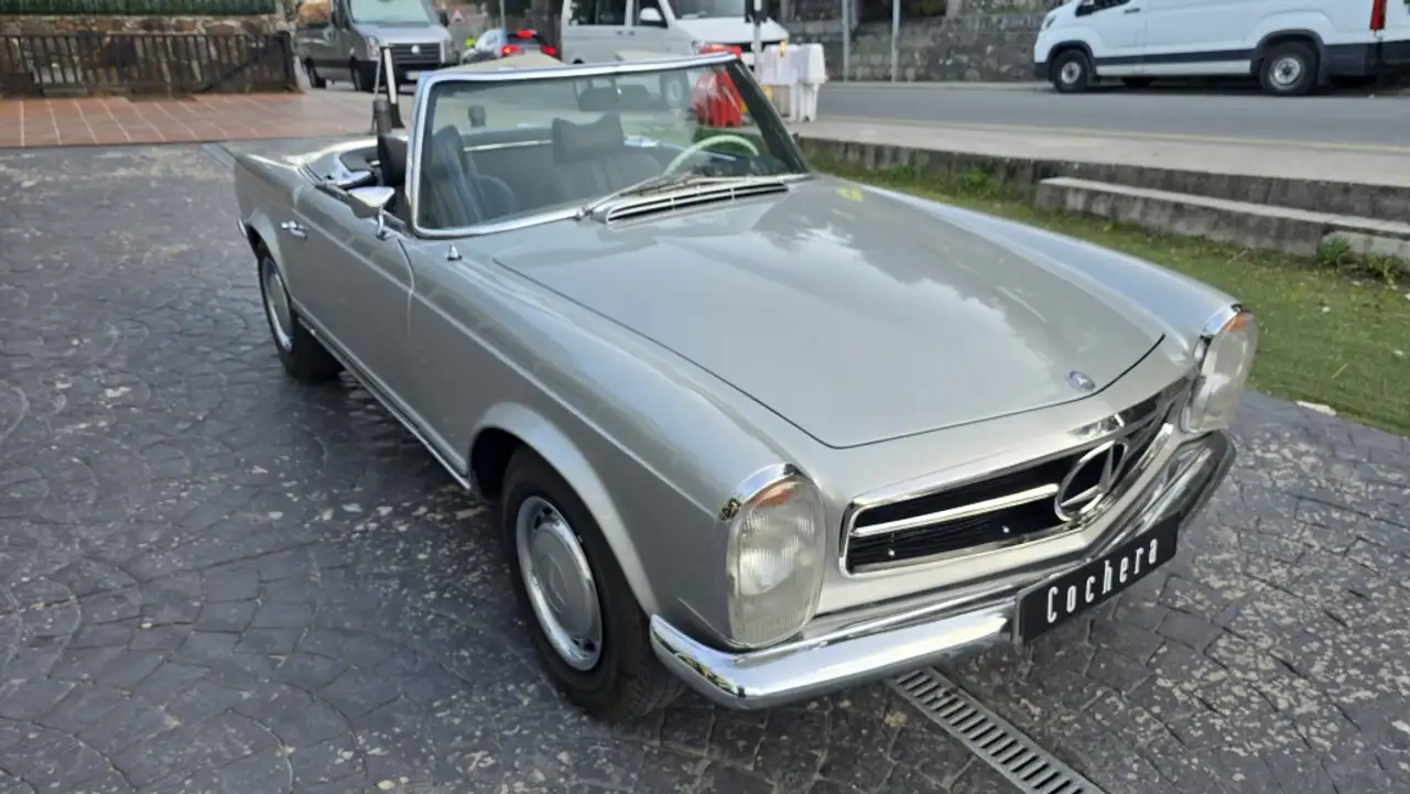 Mercedes-Benz SL 280 (113), foto 3