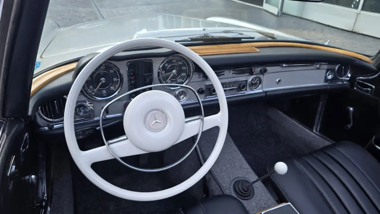 Mercedes-Benz SL 280 (113), foto 4