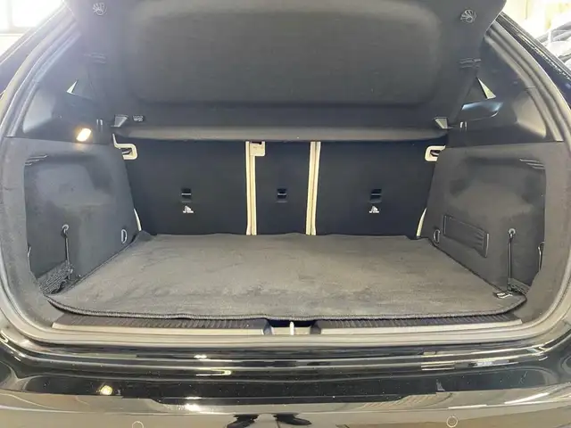 Mercedes-Benz B-Class view 9