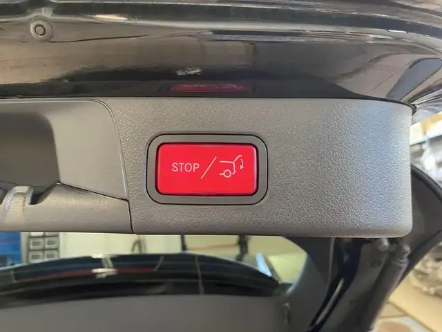 Mercedes-Benz B-Class view 14