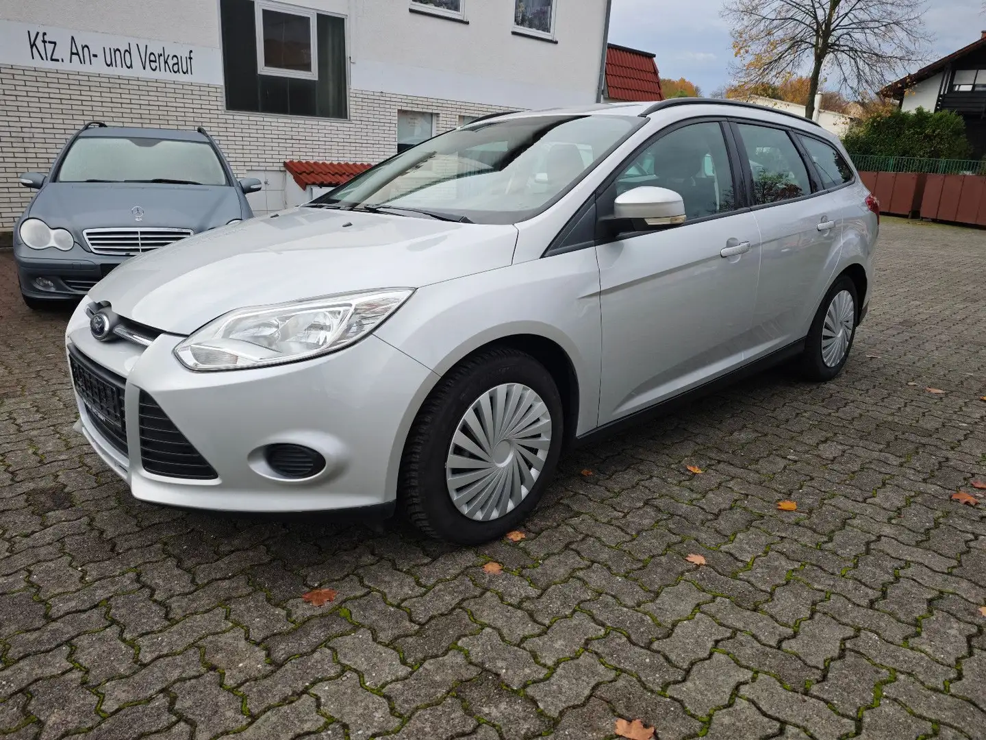 Ford Focus 1,6 Ti-VCT, TÜV u. Wartung neu,!!! Silber - 1