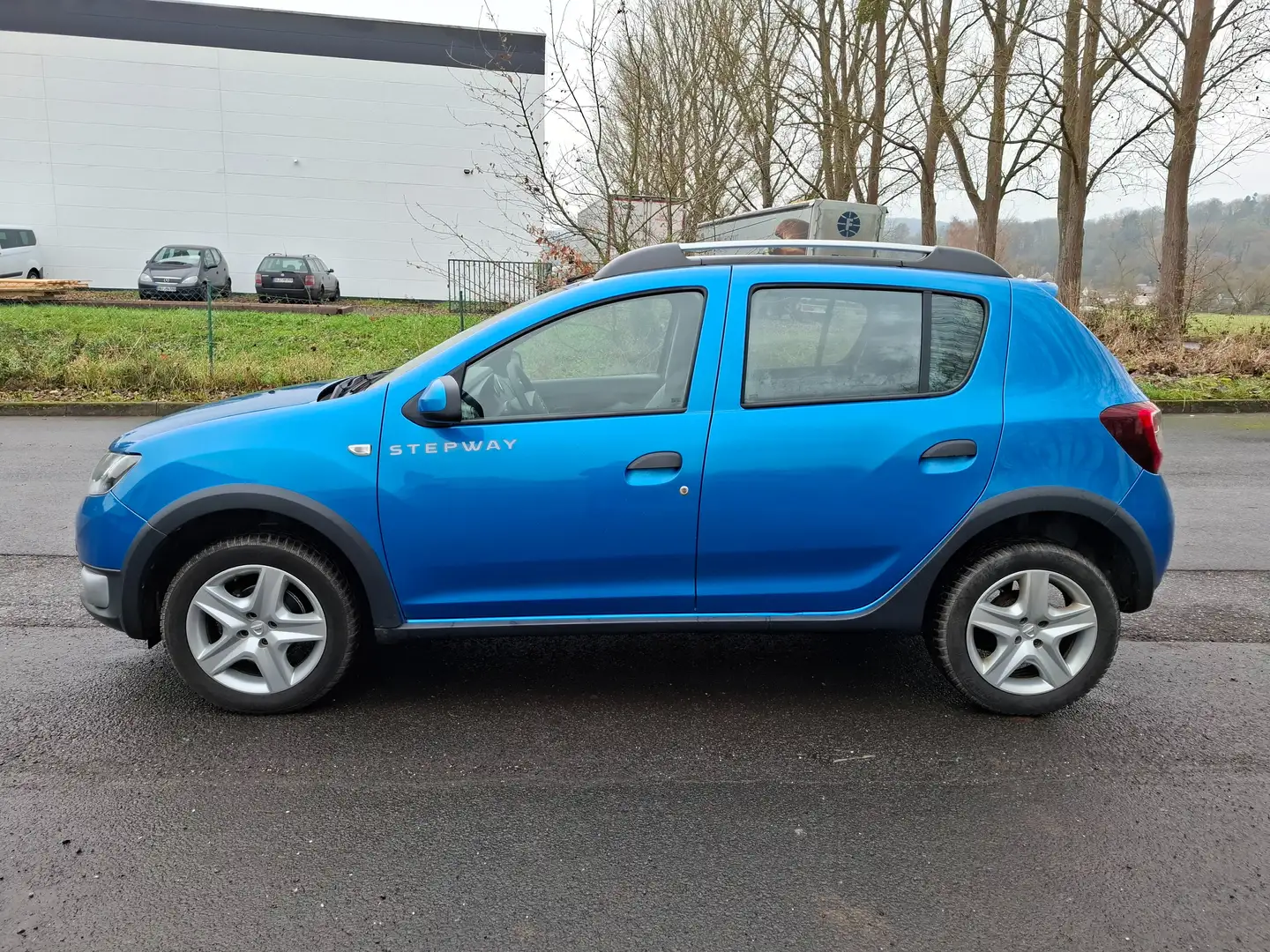 Dacia Sandero Stepway Ambiance 0.9 TÜV 11/2027 **Garantie** Bleu - 2