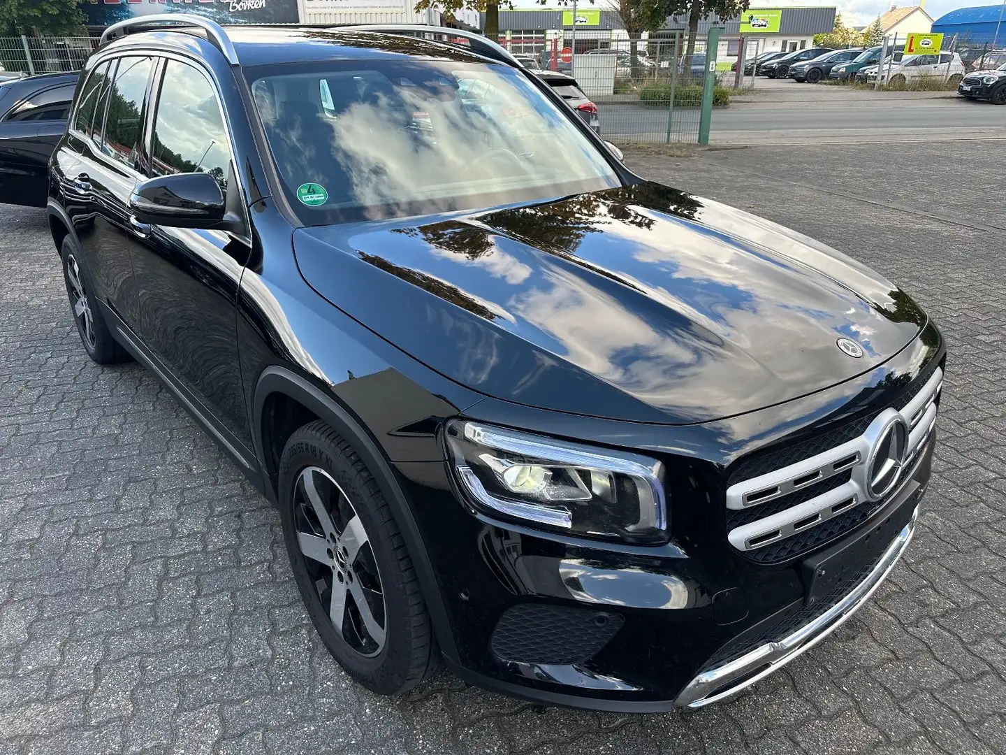 Mercedes-Benz GLB 200 d DCT Progressive Navi LED Kamera AHK Noir - 2