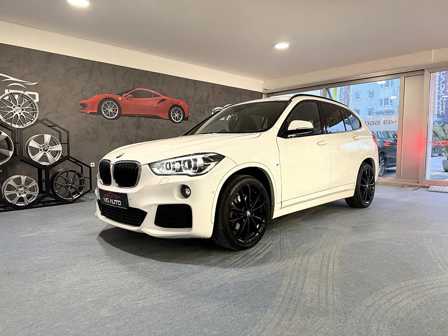 BMW X1 xDrive 20d M Sport Aut. *HEAD-UP*190PS*RFK*GARA... Weiß - 1