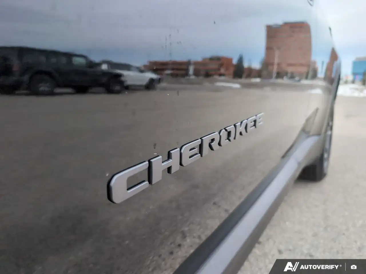 Jeep Cherokee снимка Jeep Cherokee