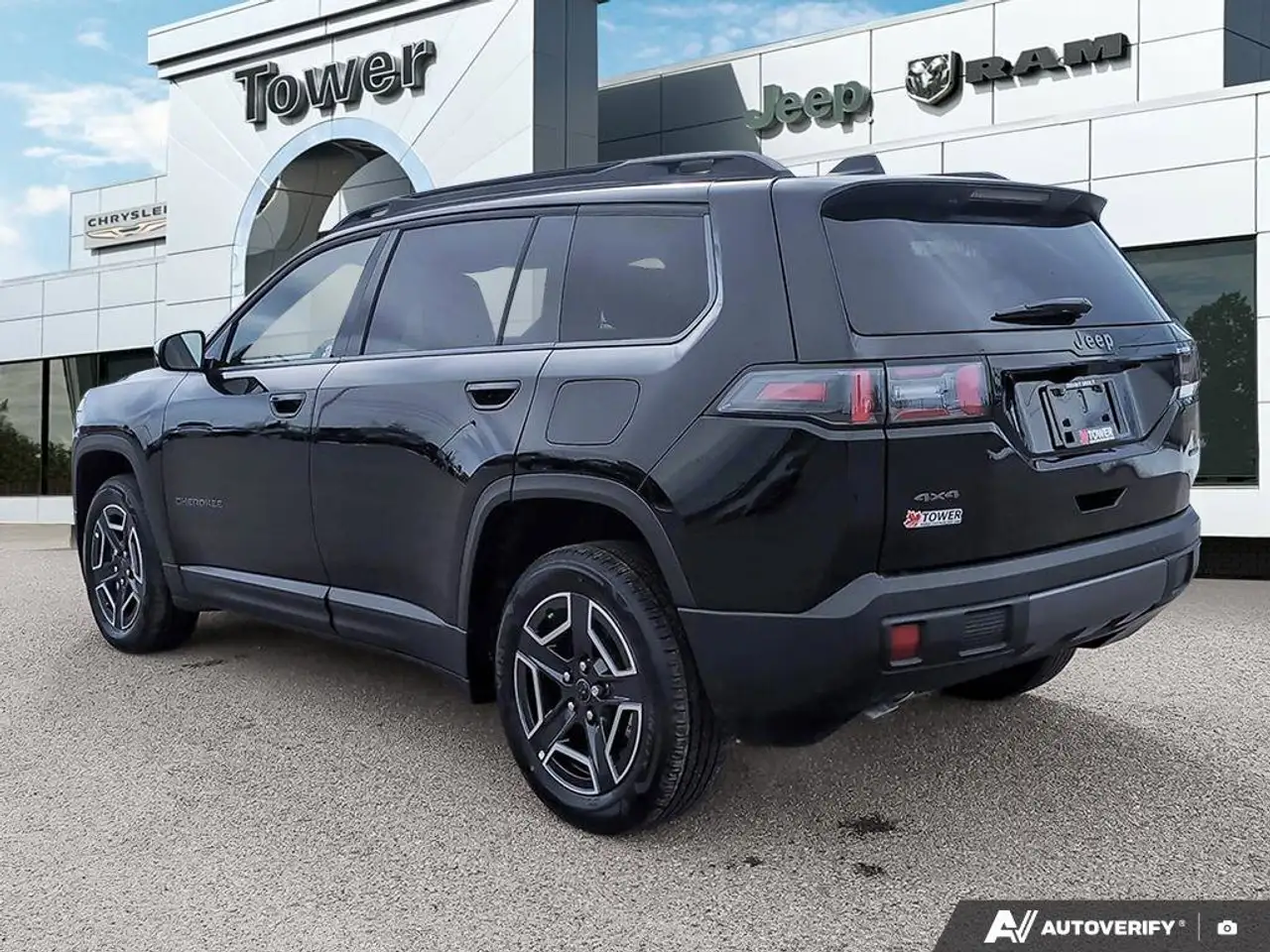 Jeep Cherokee снимка Jeep Cherokee