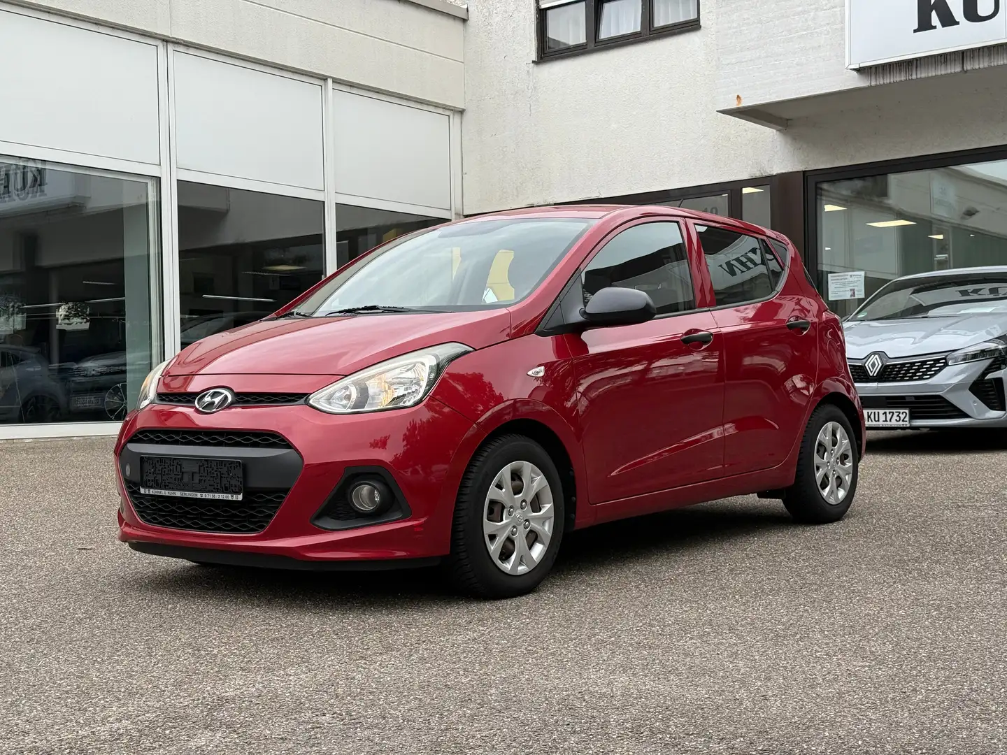 Hyundai i10 blue Classic Rouge - 1