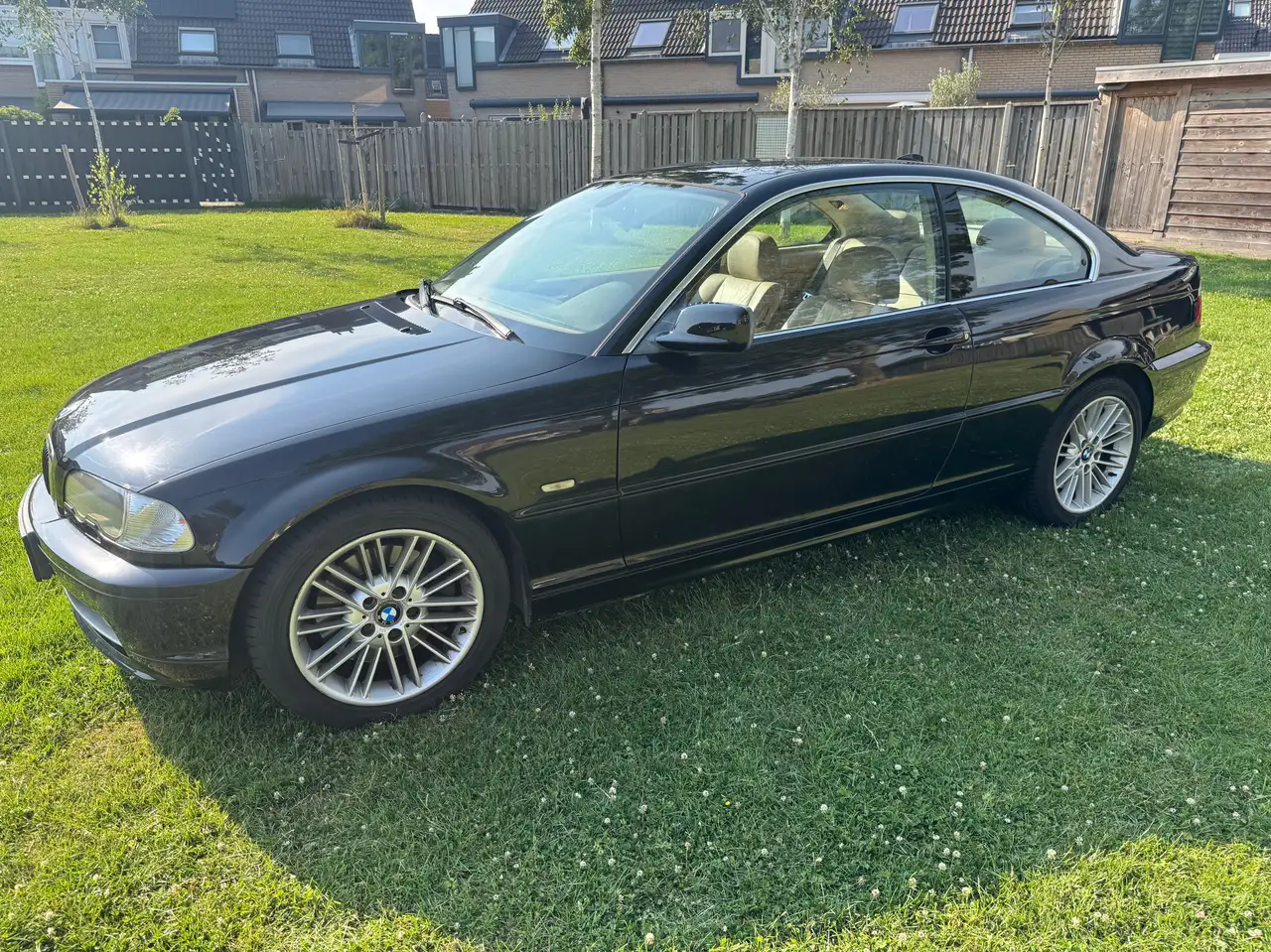 BMW 330Ci Executive, foto 1