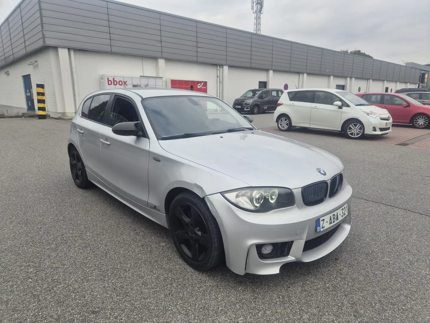 BMW 116 116i 1er propriétaire TOP OCASSION Gris - 2