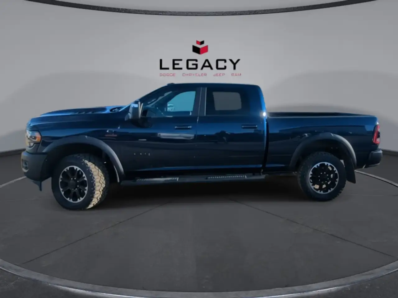 RAM 2500 снимка RAM 2500