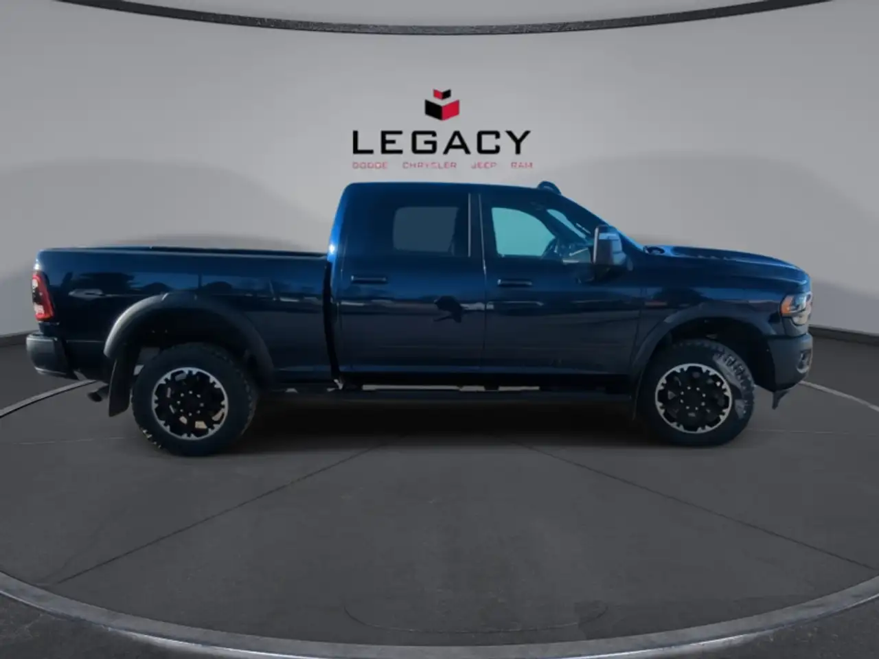 RAM 2500 снимка RAM 2500