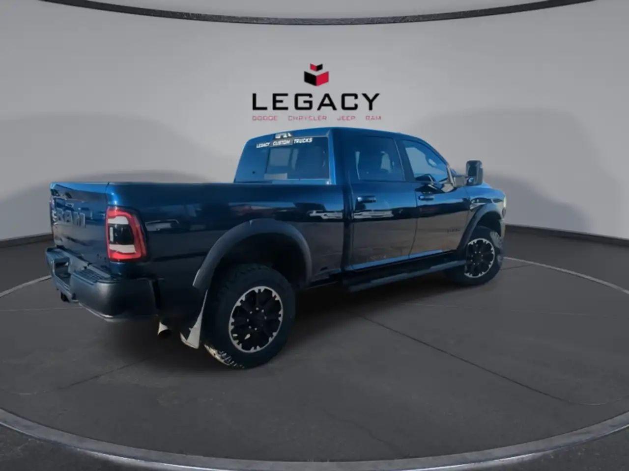 RAM 2500 снимка RAM 2500