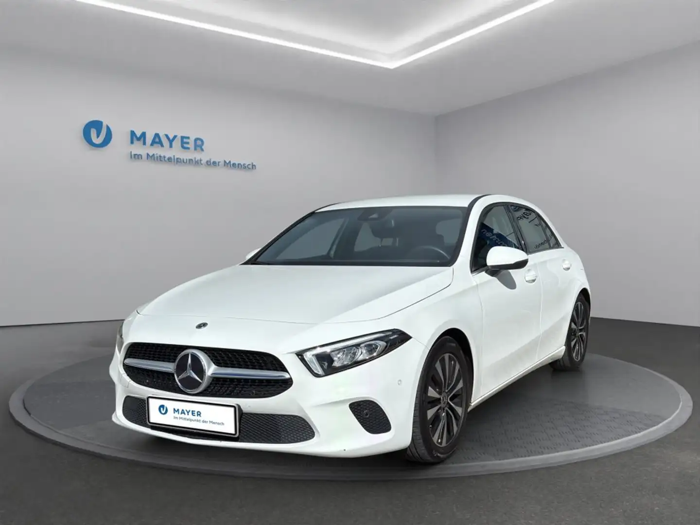 Mercedes-Benz A 180 d Weiß - 1