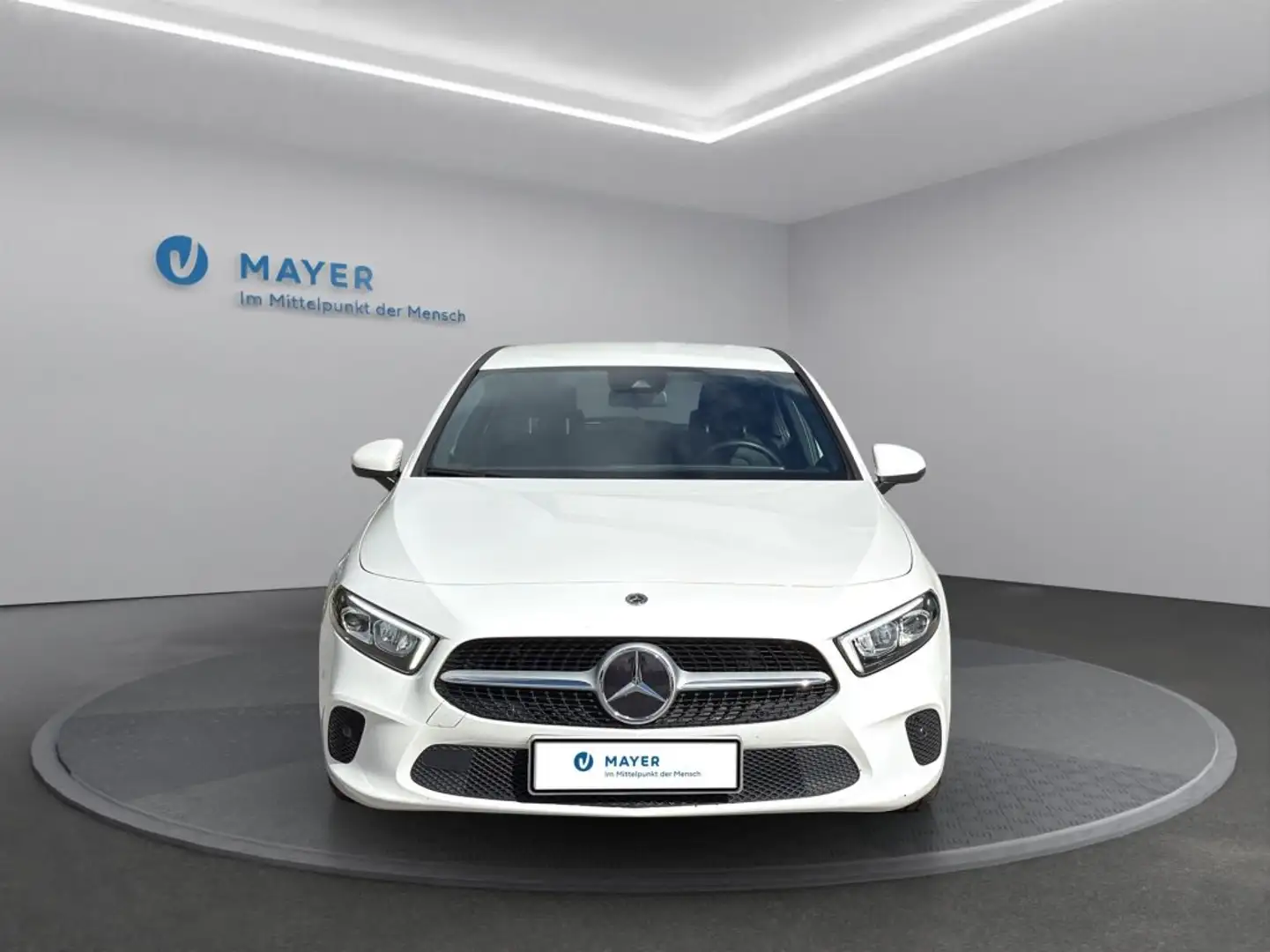 Mercedes-Benz A 180 d Weiß - 2