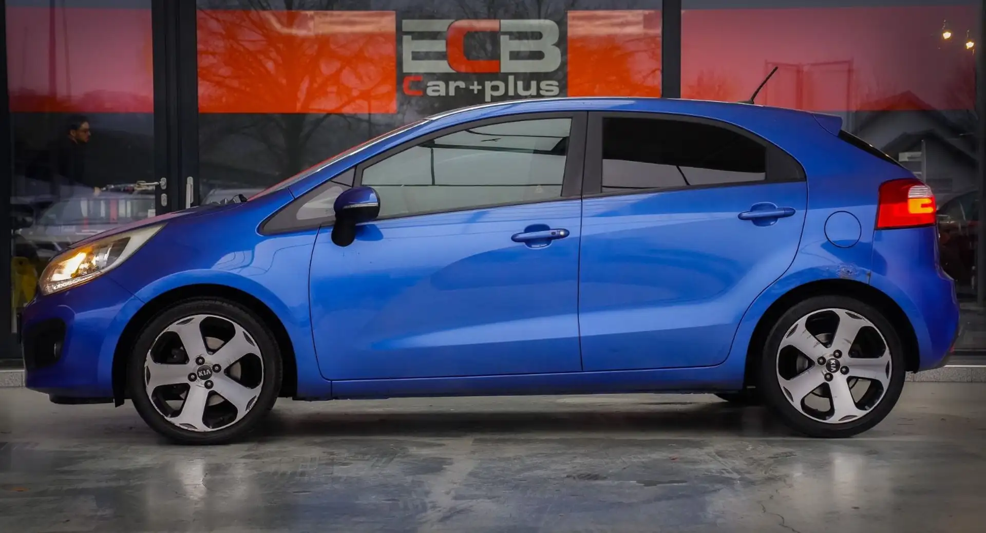 Kia Rio Spirit *Scheckheft/Klimaaut.*/Temp.* Blau - 2