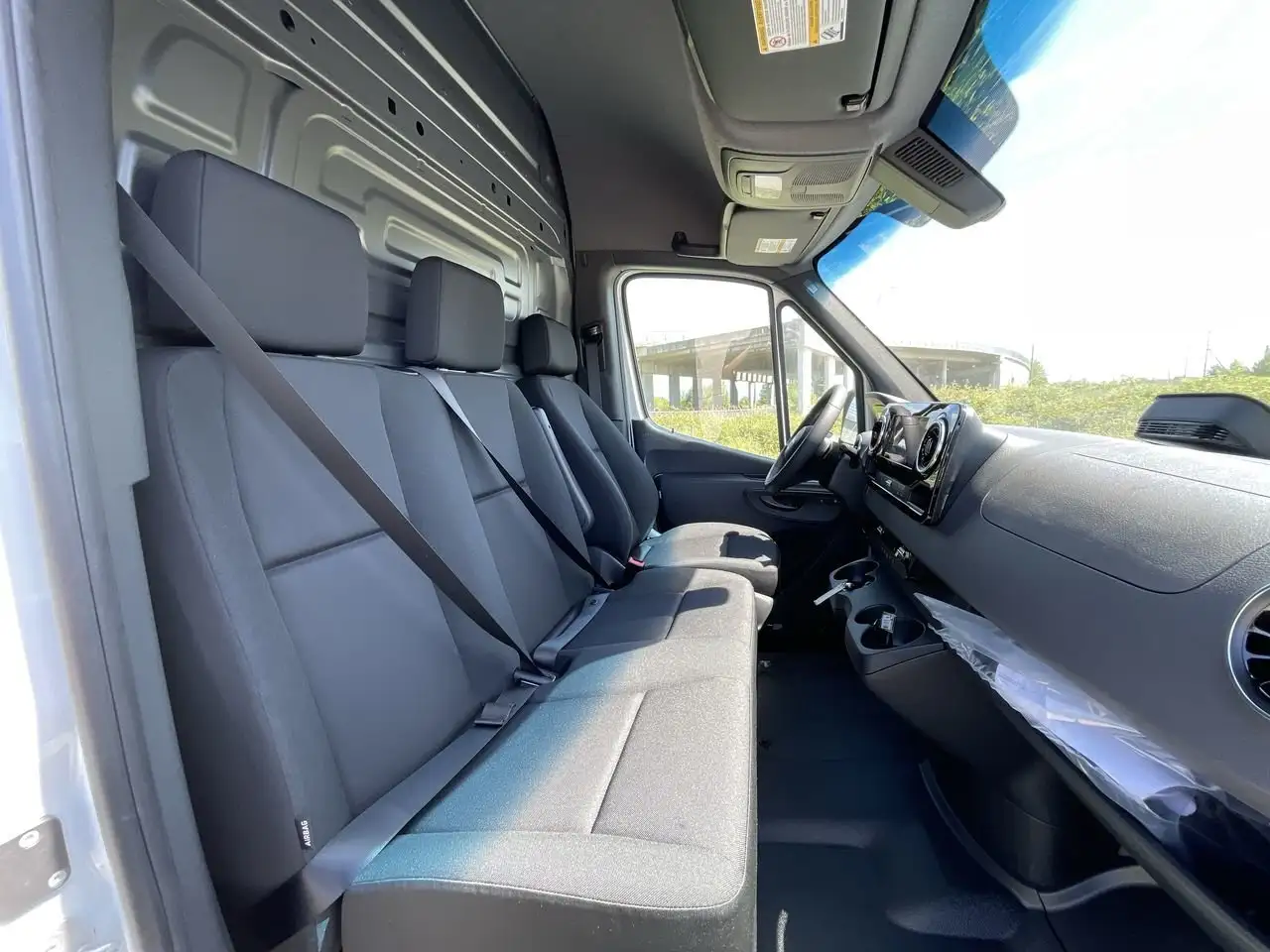 Mercedes-Benz Sprinter снимка Mercedes-Benz Sprinter