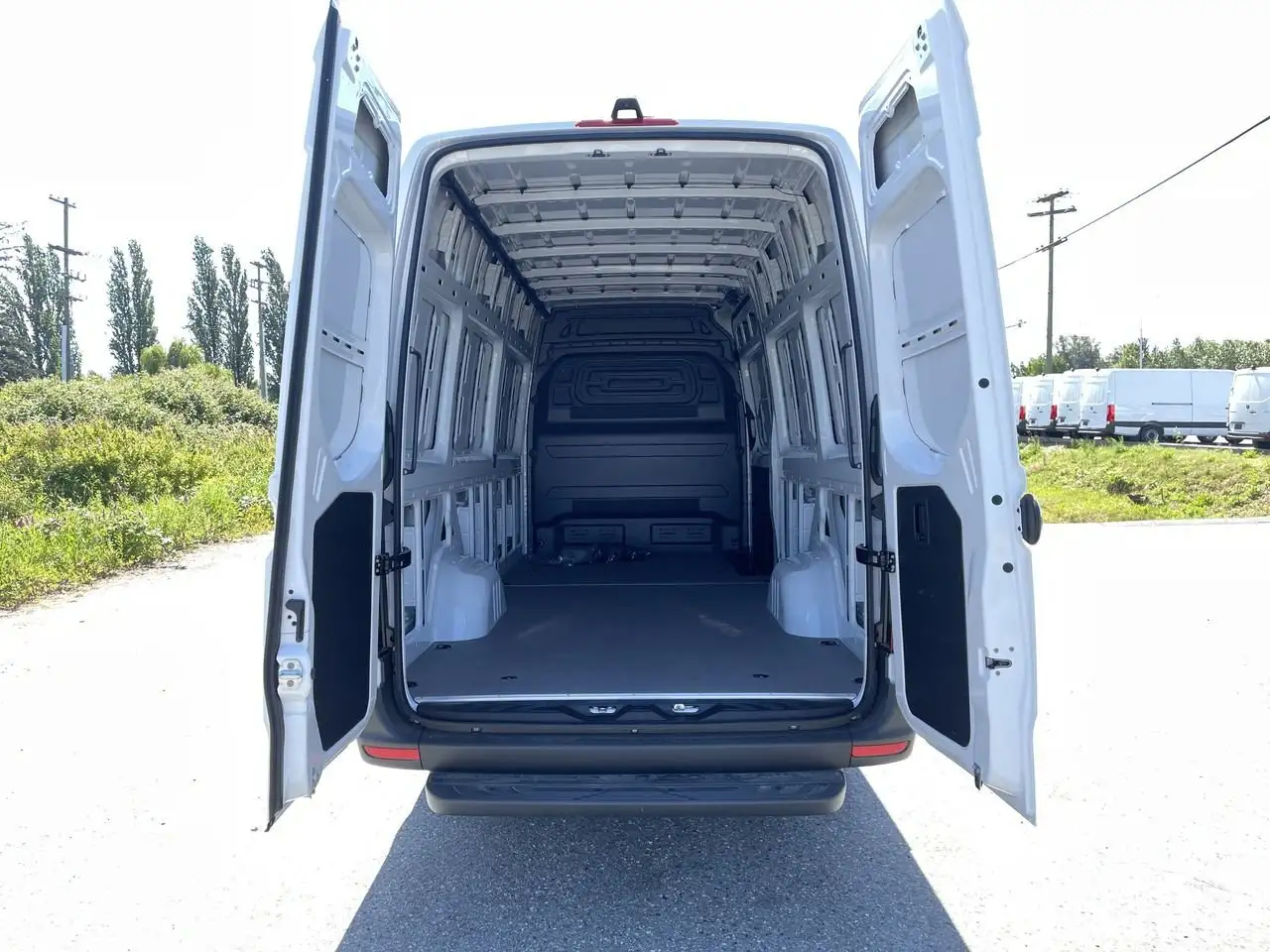 Mercedes-Benz Sprinter снимка Mercedes-Benz Sprinter