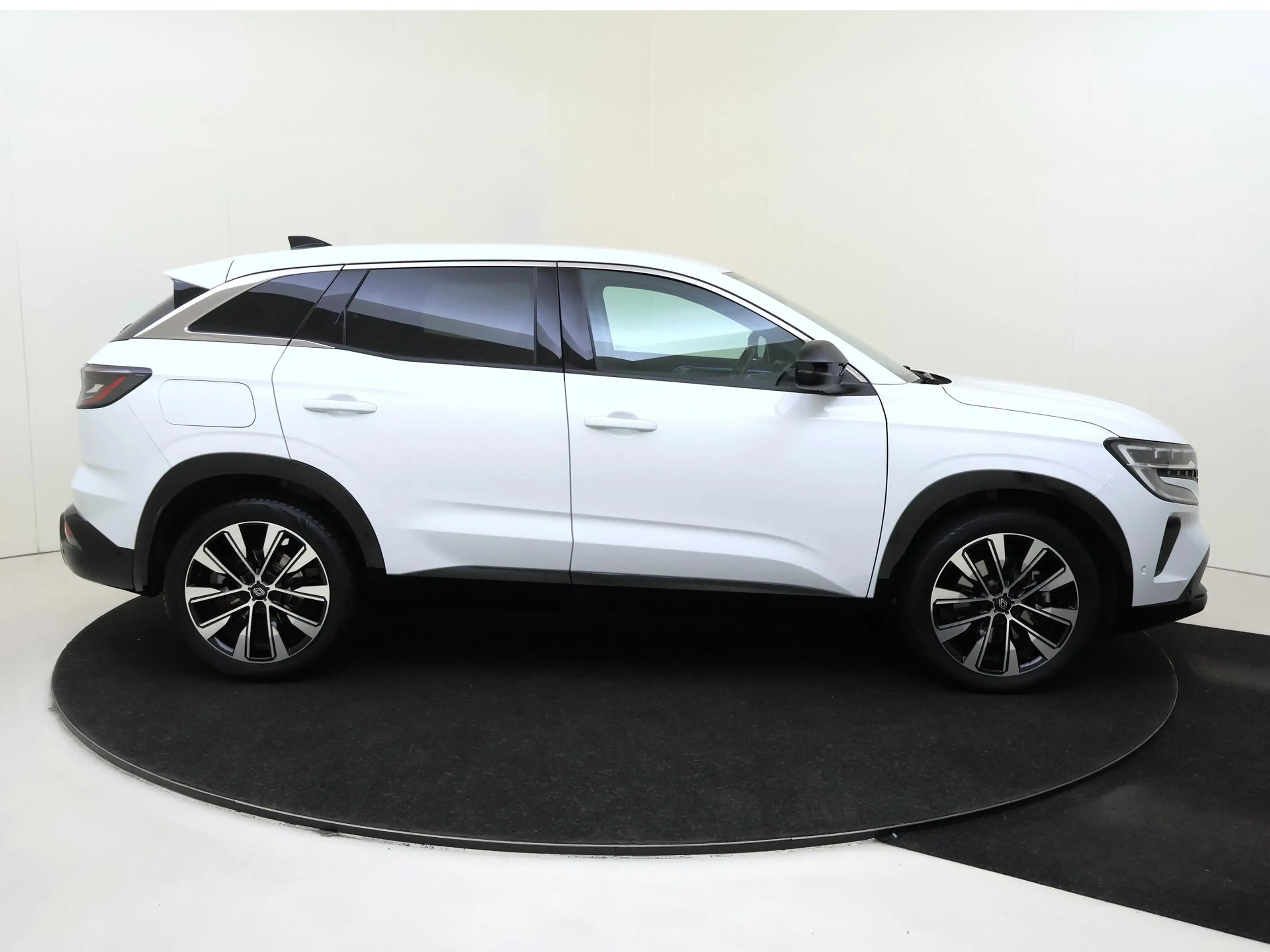 Renault Austral 1.2 E-Tech full hybrid 200 techno | Navigatie | Dr — photo 9