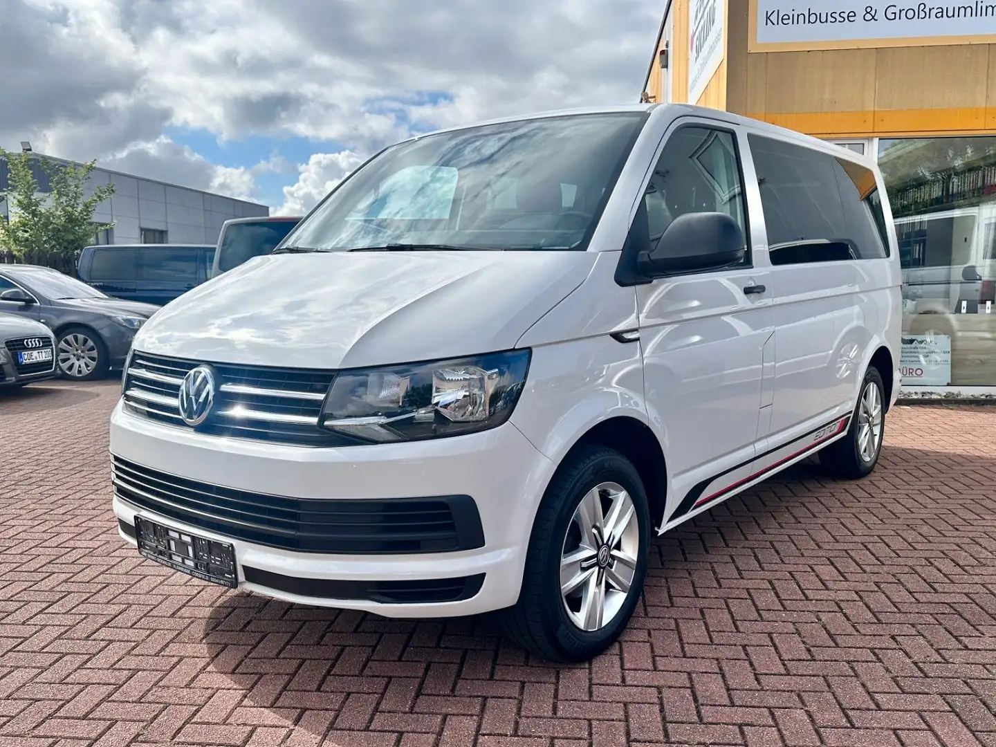 Volkswagen T6 Multivan AHK/69TKM/PDC/PRIVACY/CAMPING Weiß - 2